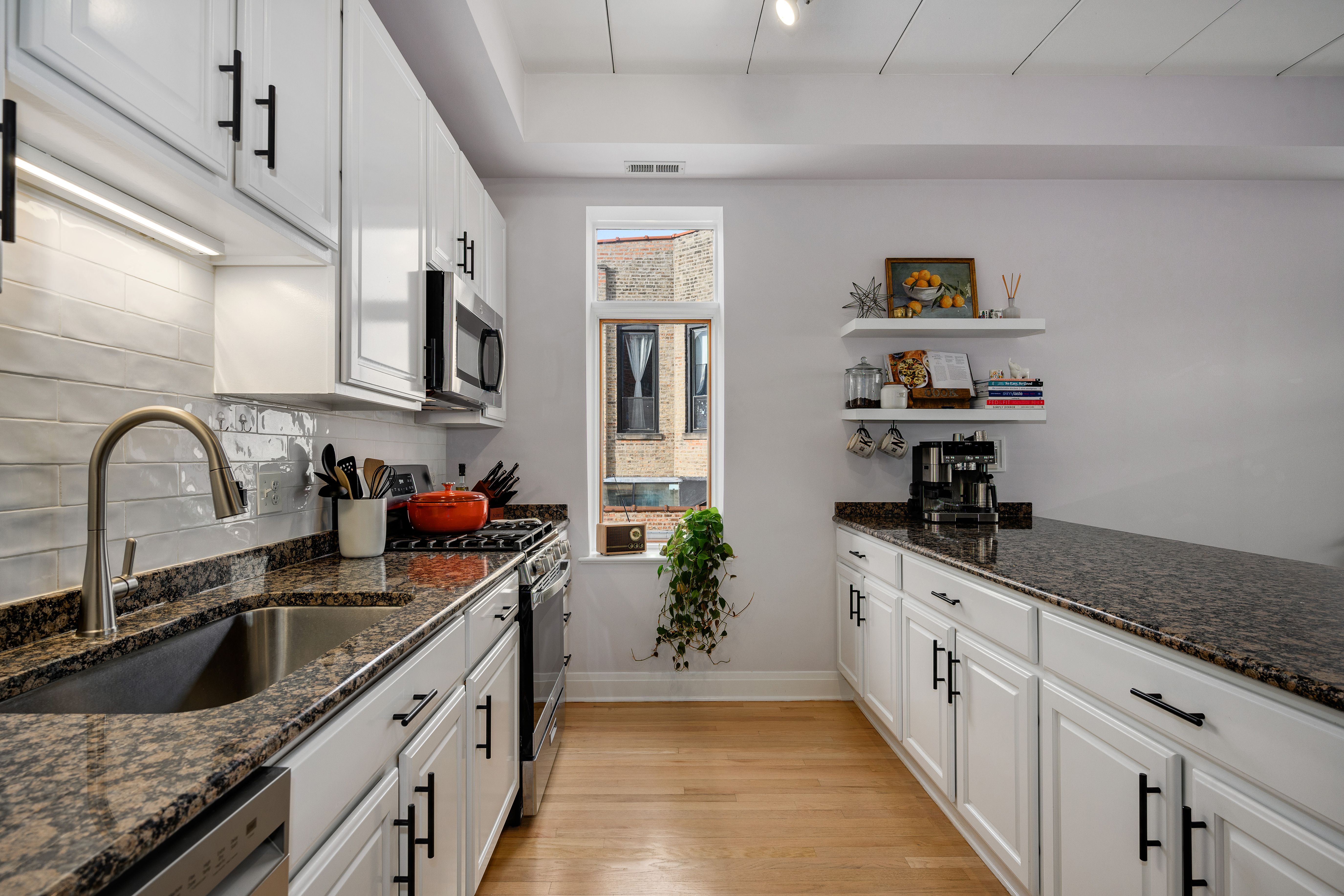 1111 W Madison Street Unit# 3A