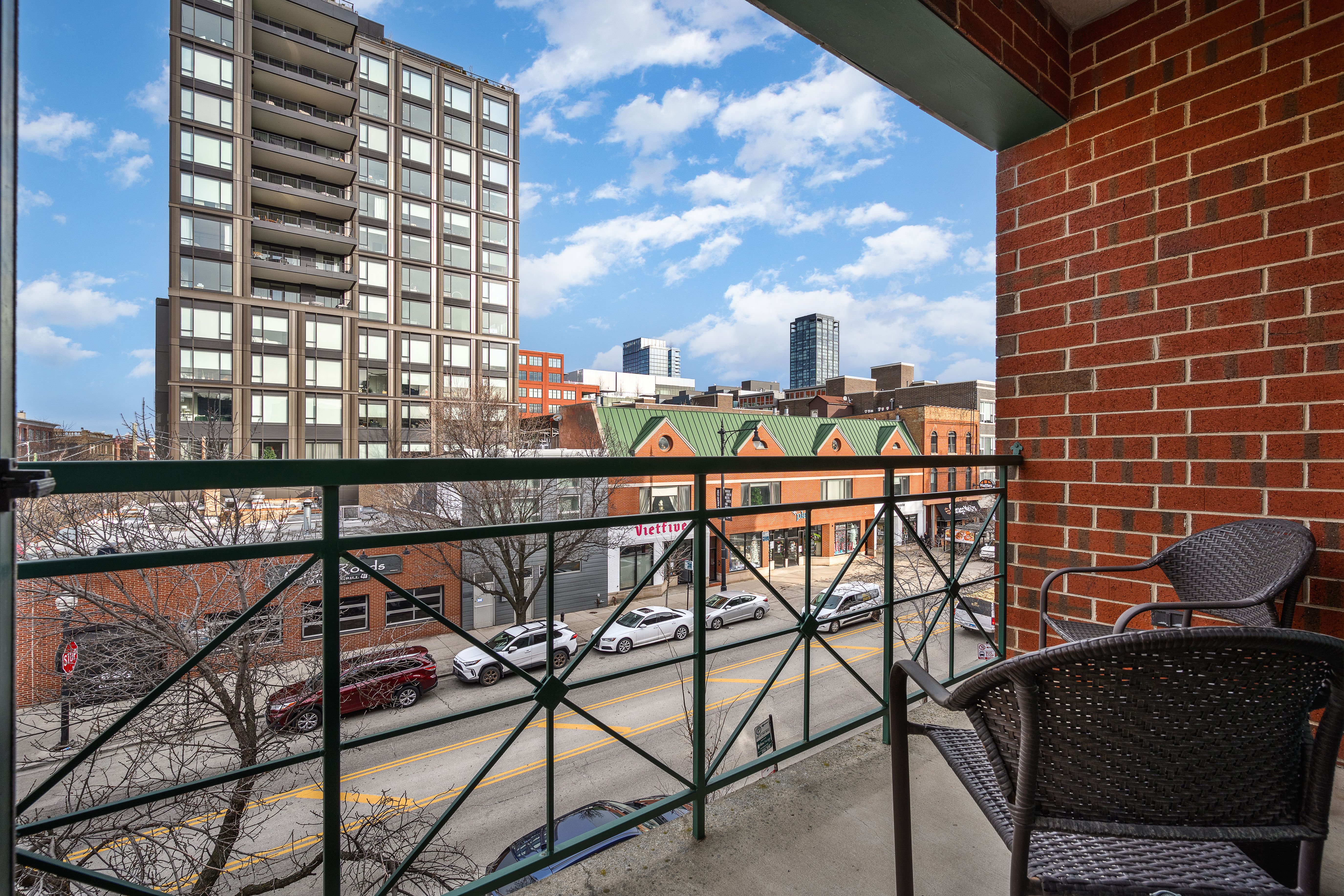 1111 W Madison Street Unit# 3A