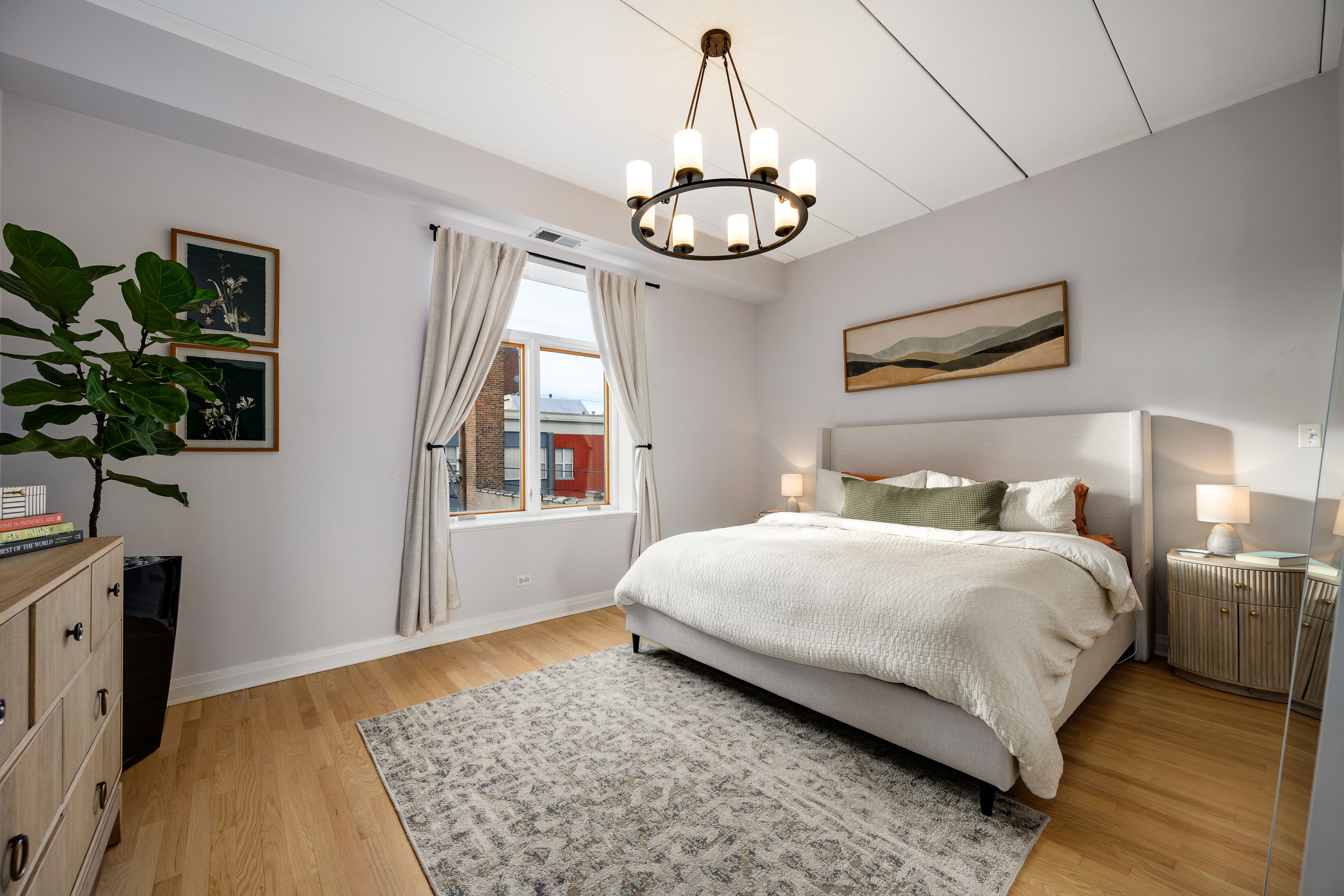 1111 W Madison Street Unit# 3A