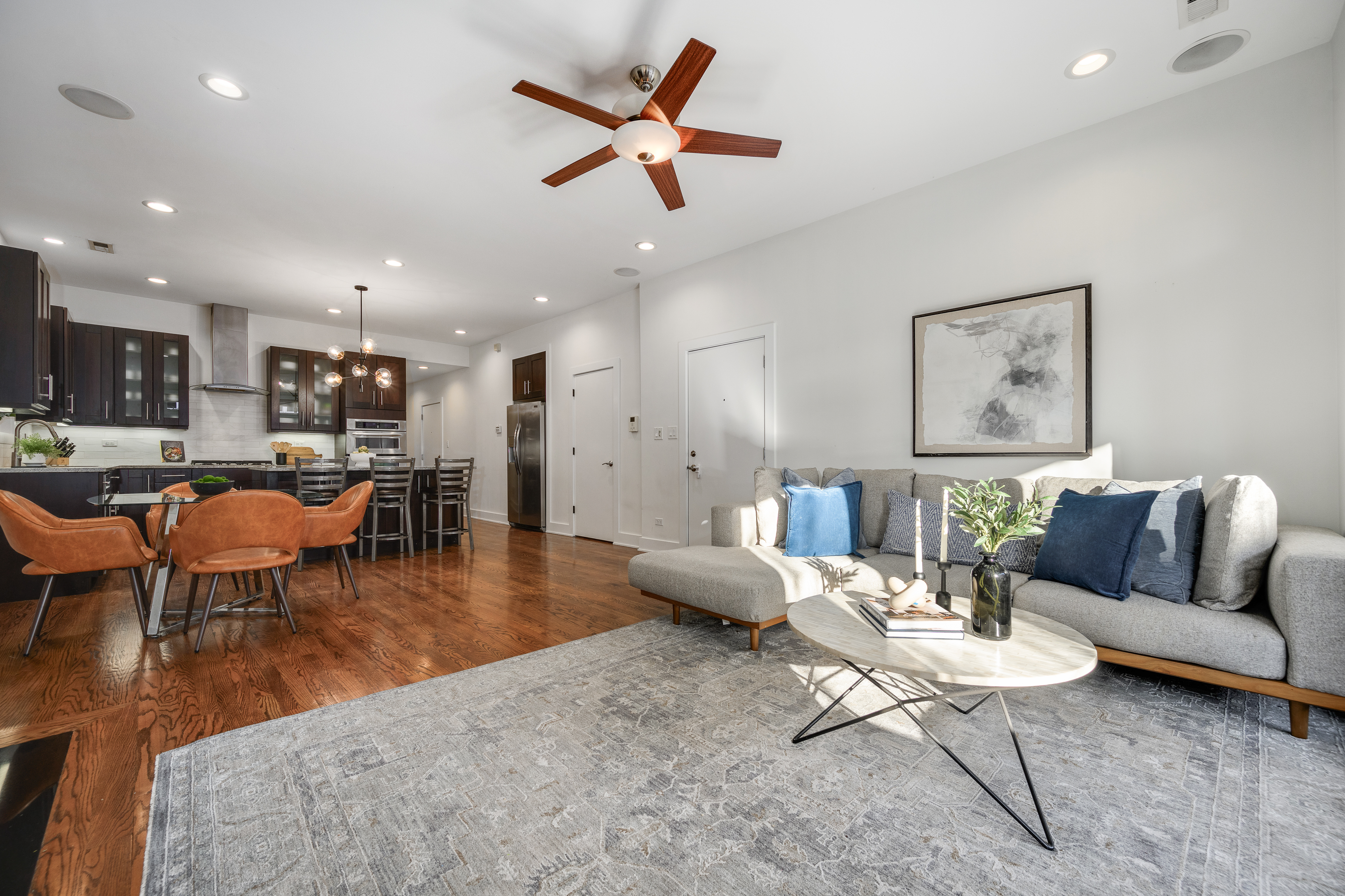 1242 W Jackson Boulevard Unit# 2W