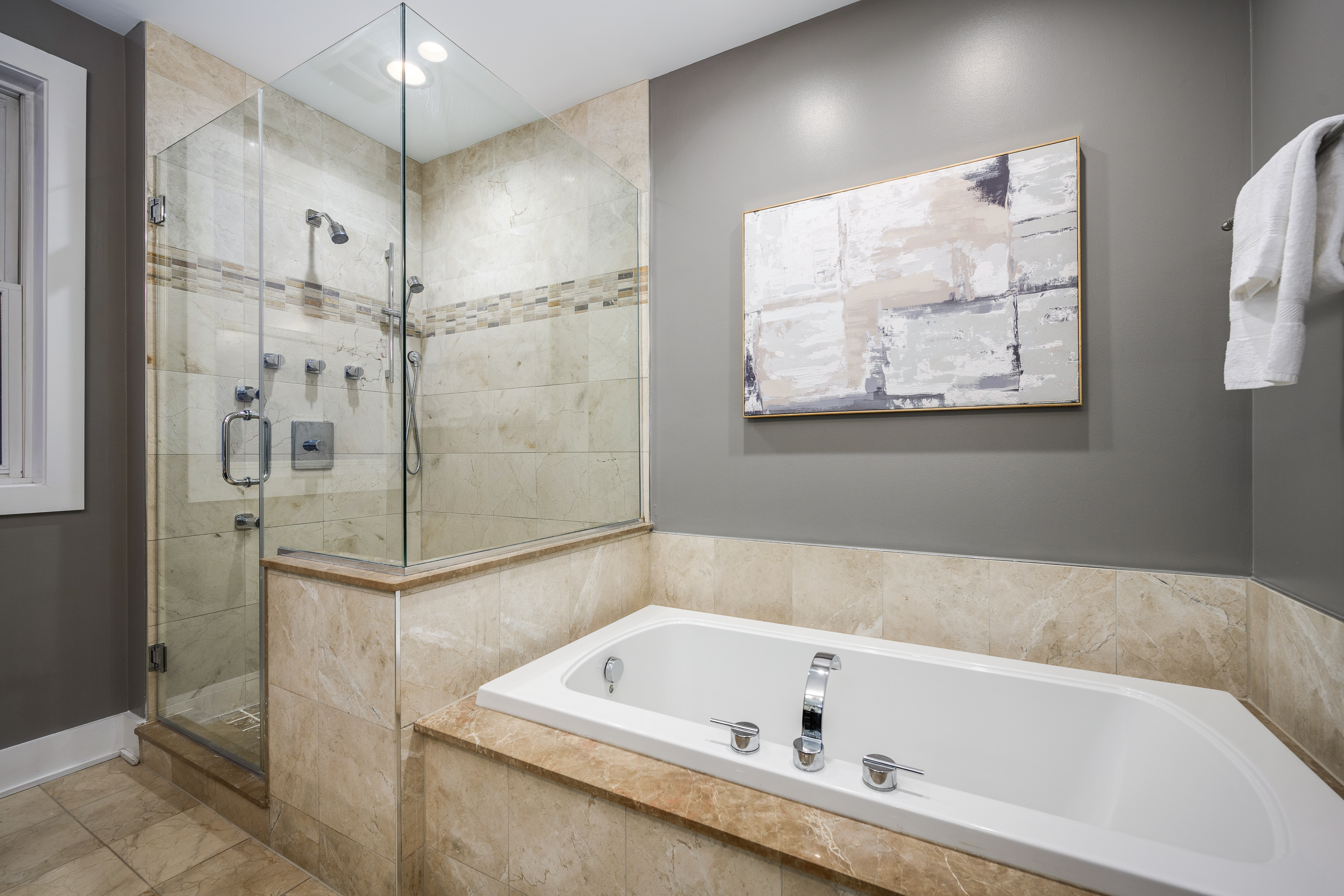 1242 W Jackson Boulevard Unit# 2W