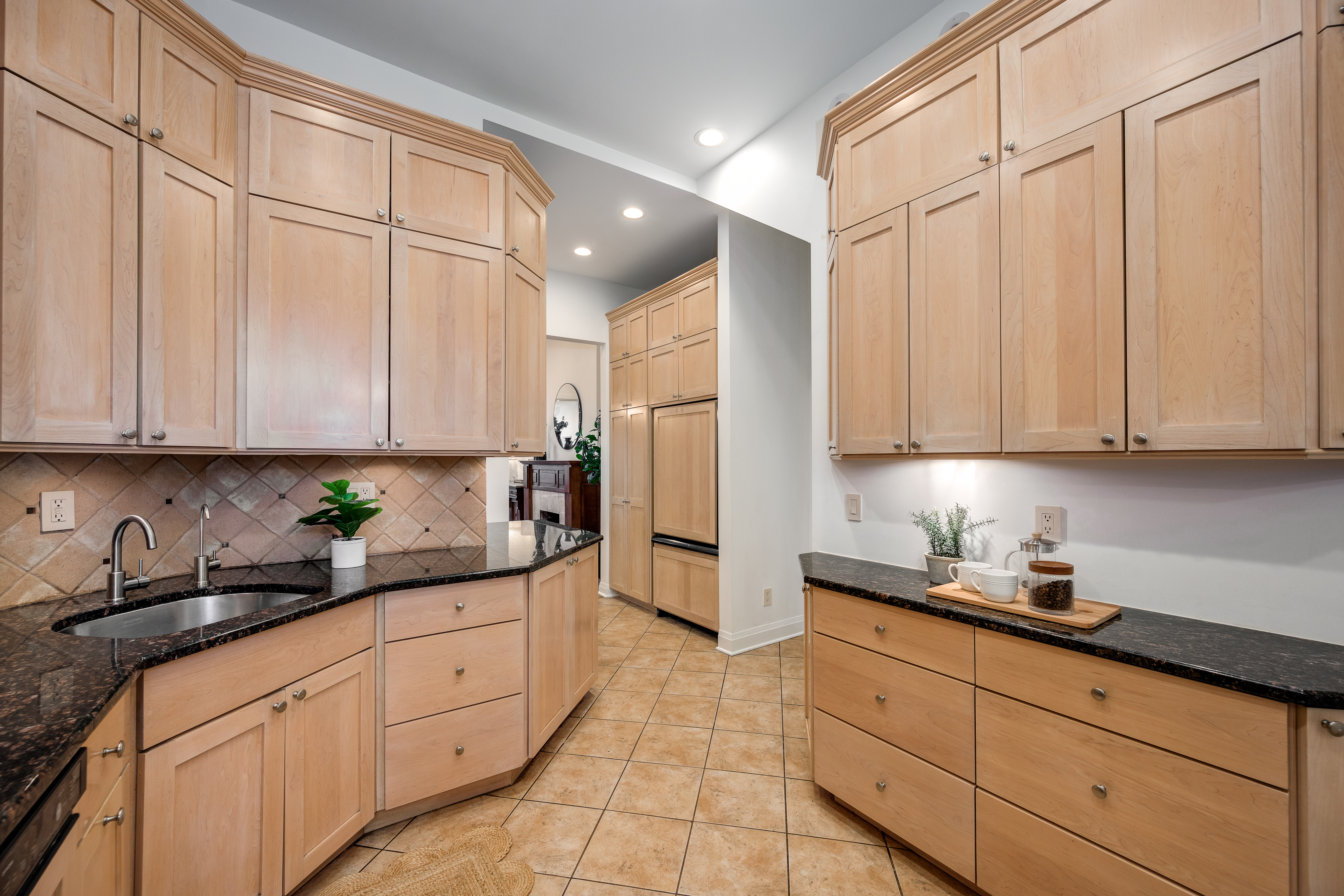 5519 S Cornell Avenue 