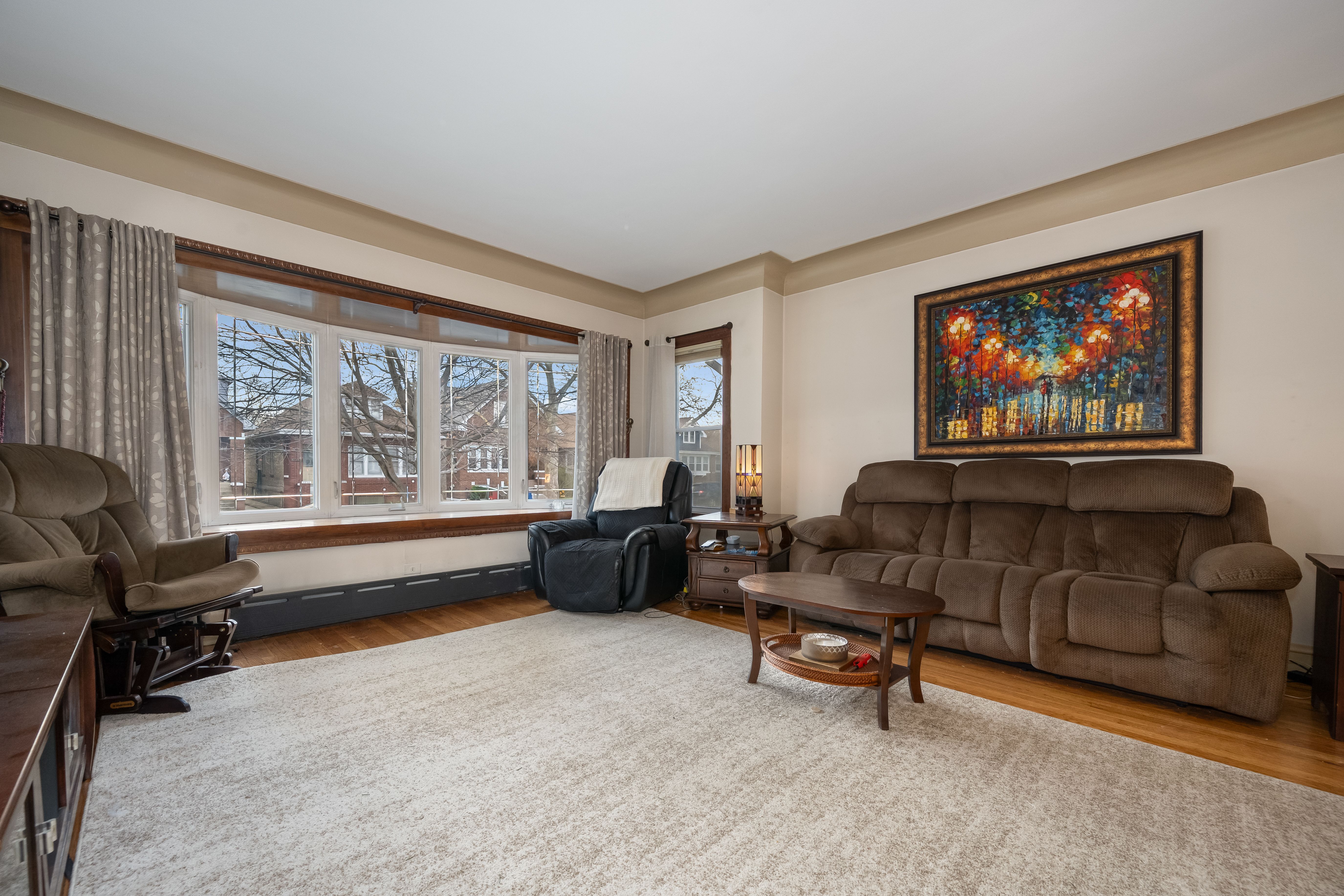 4042 N Monitor Avenue 