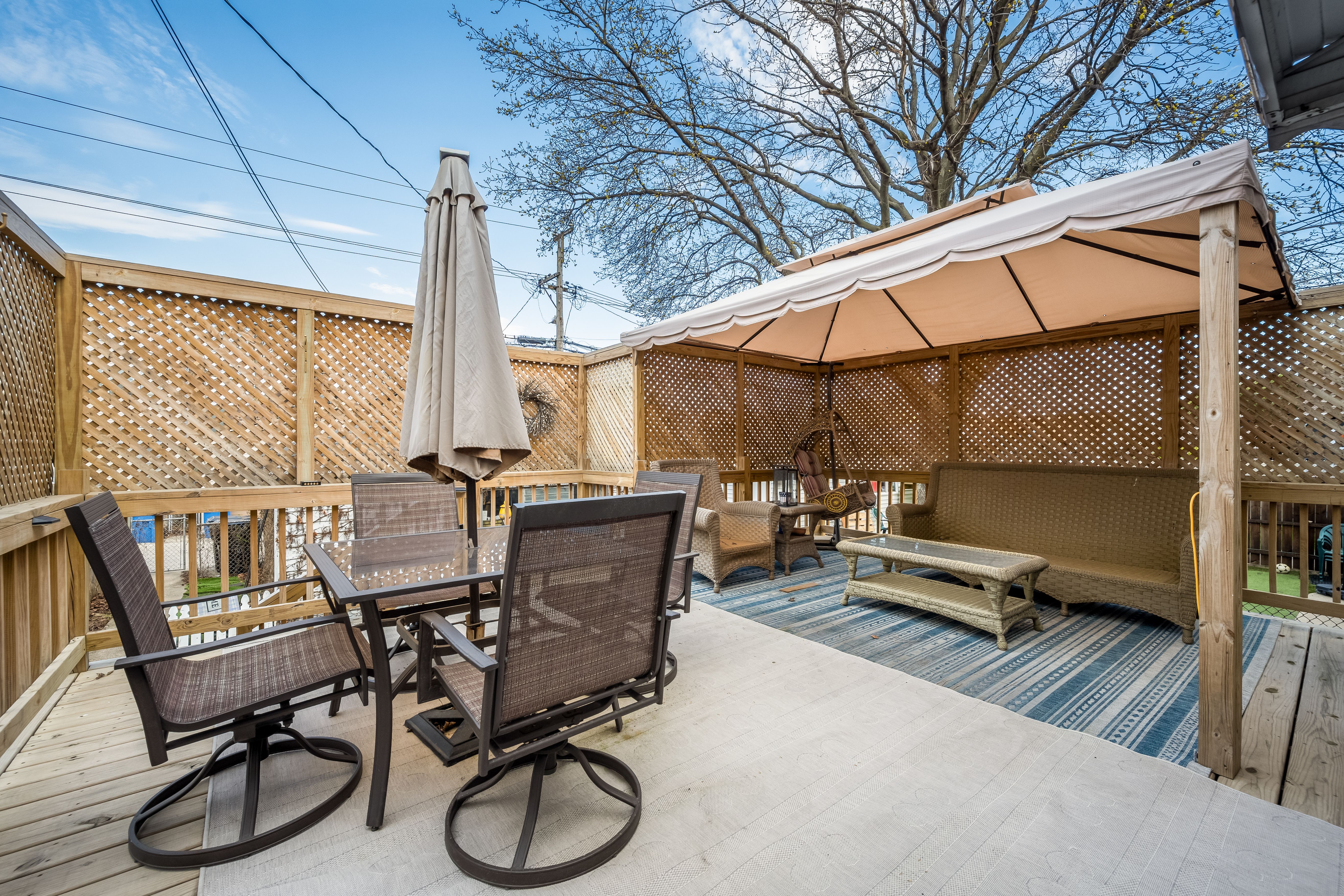 4042 N Monitor Avenue 