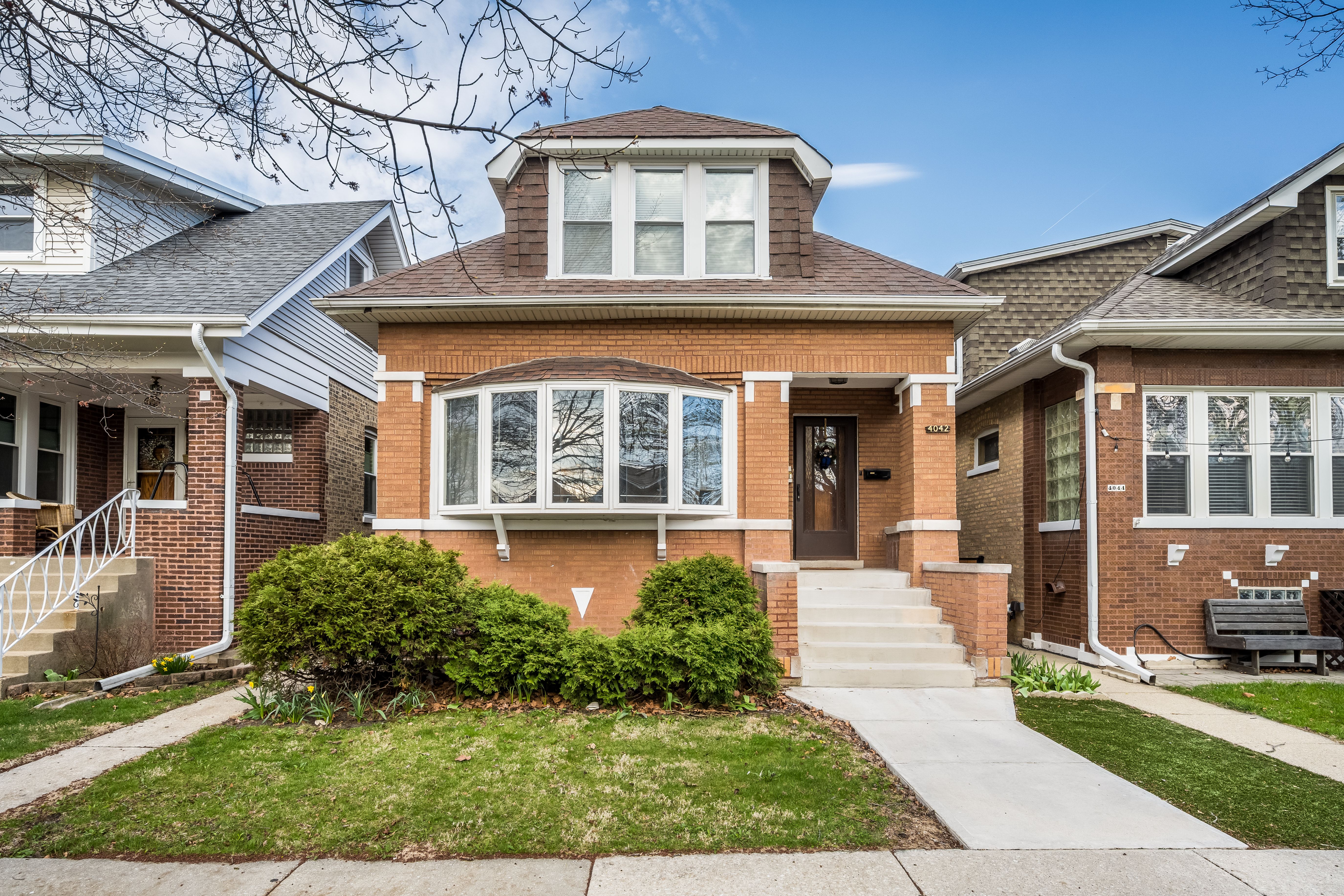 4042 N Monitor Avenue 