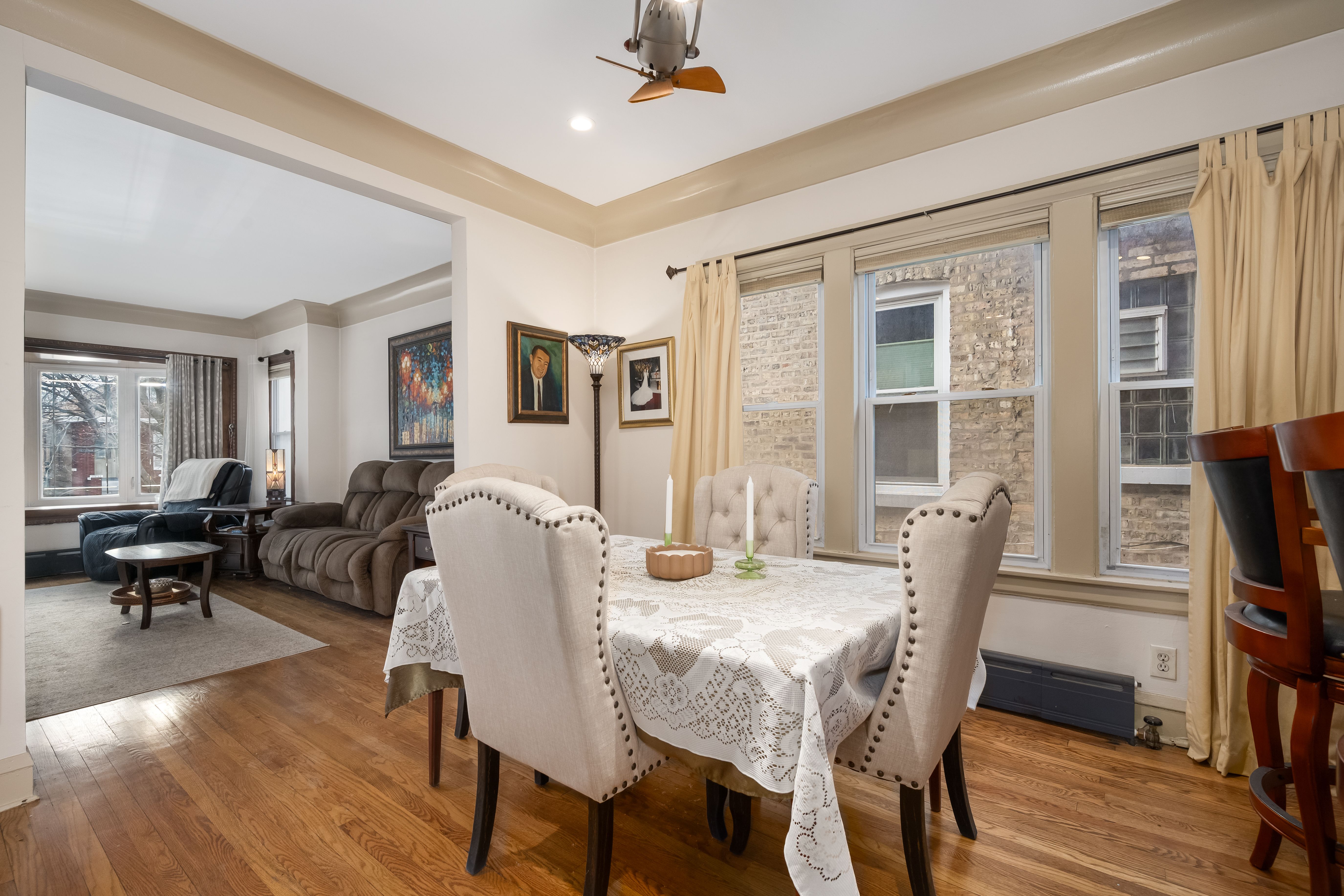 4042 N Monitor Avenue 