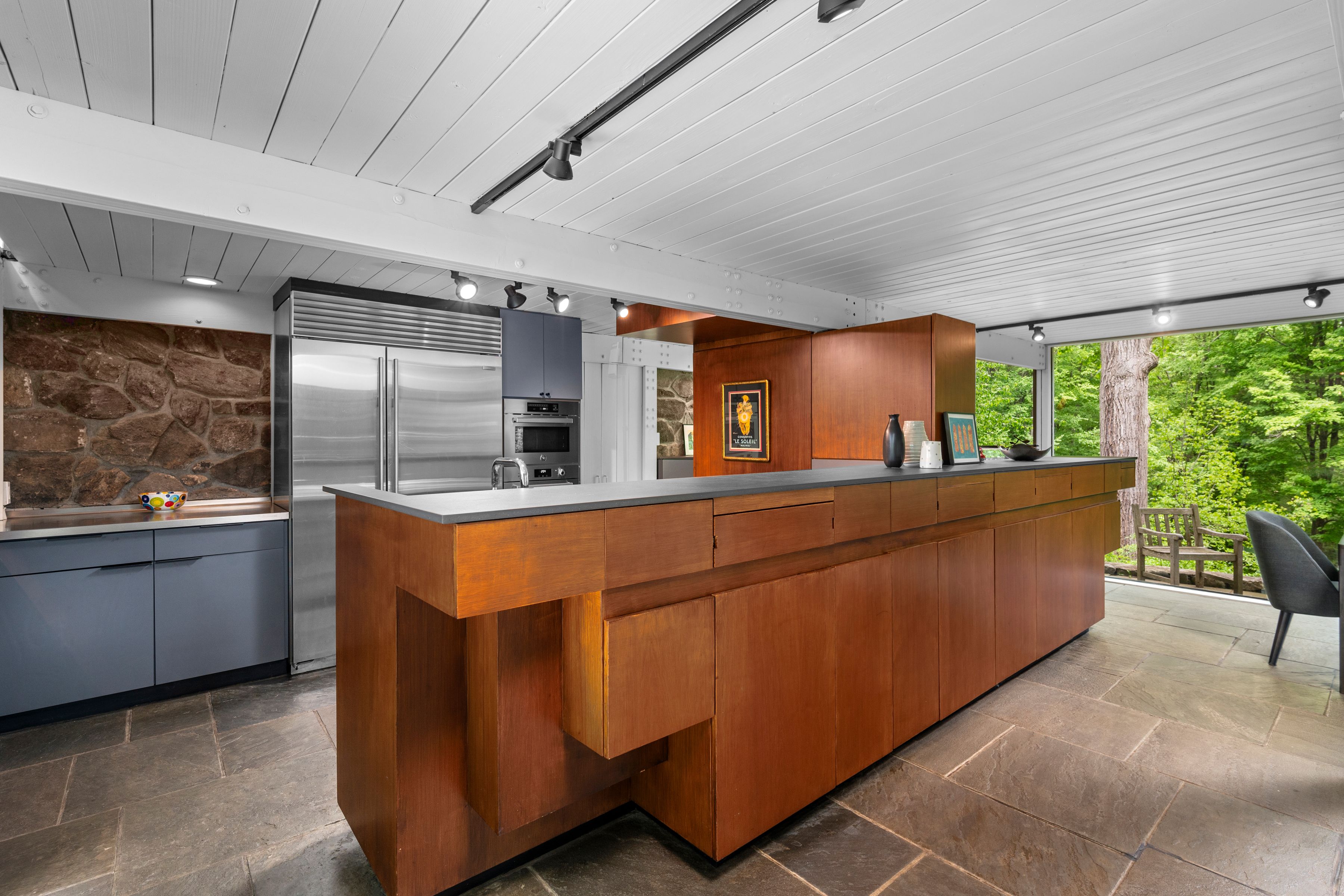 90 Taconic Road