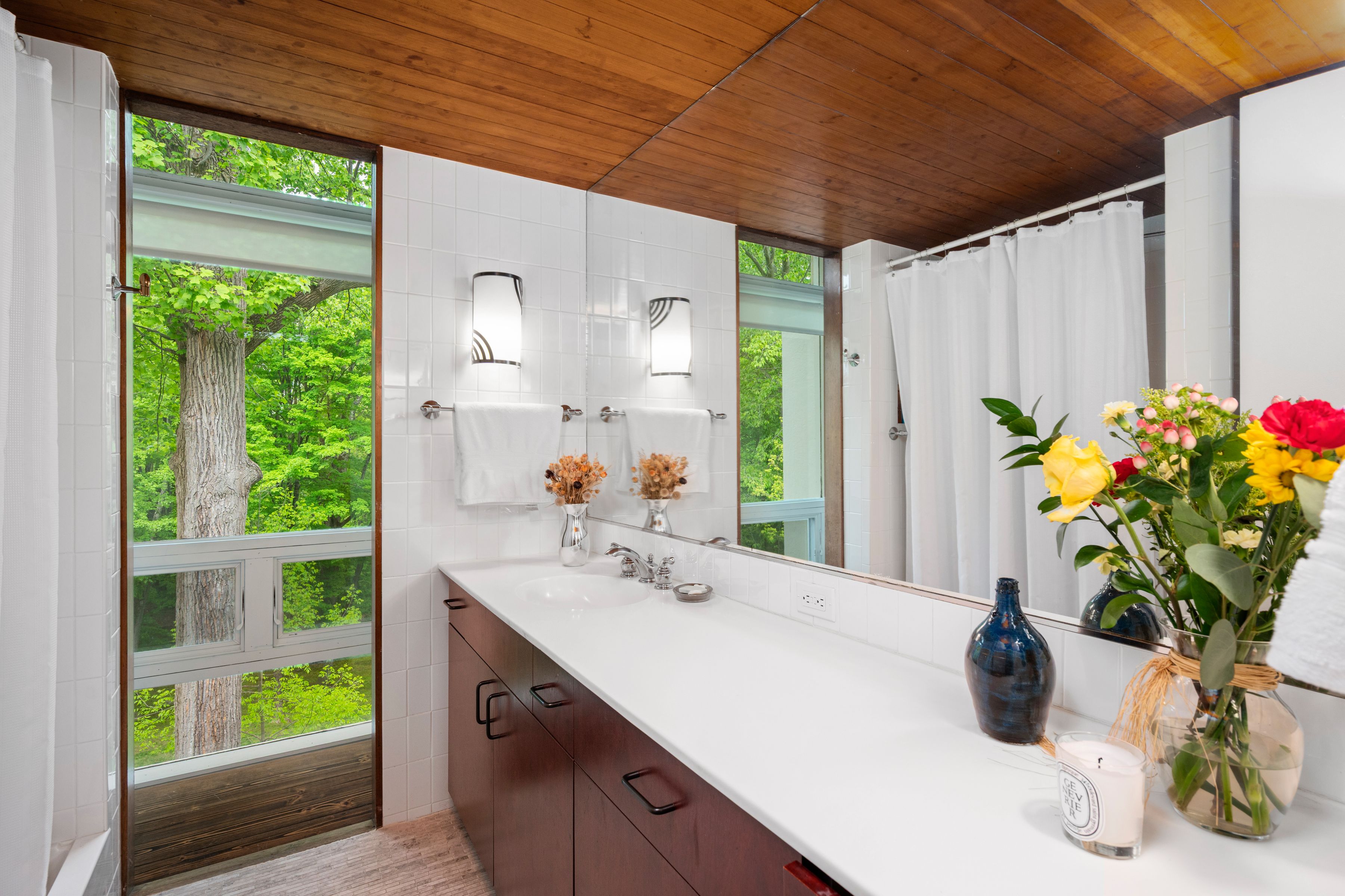 90 Taconic Road
