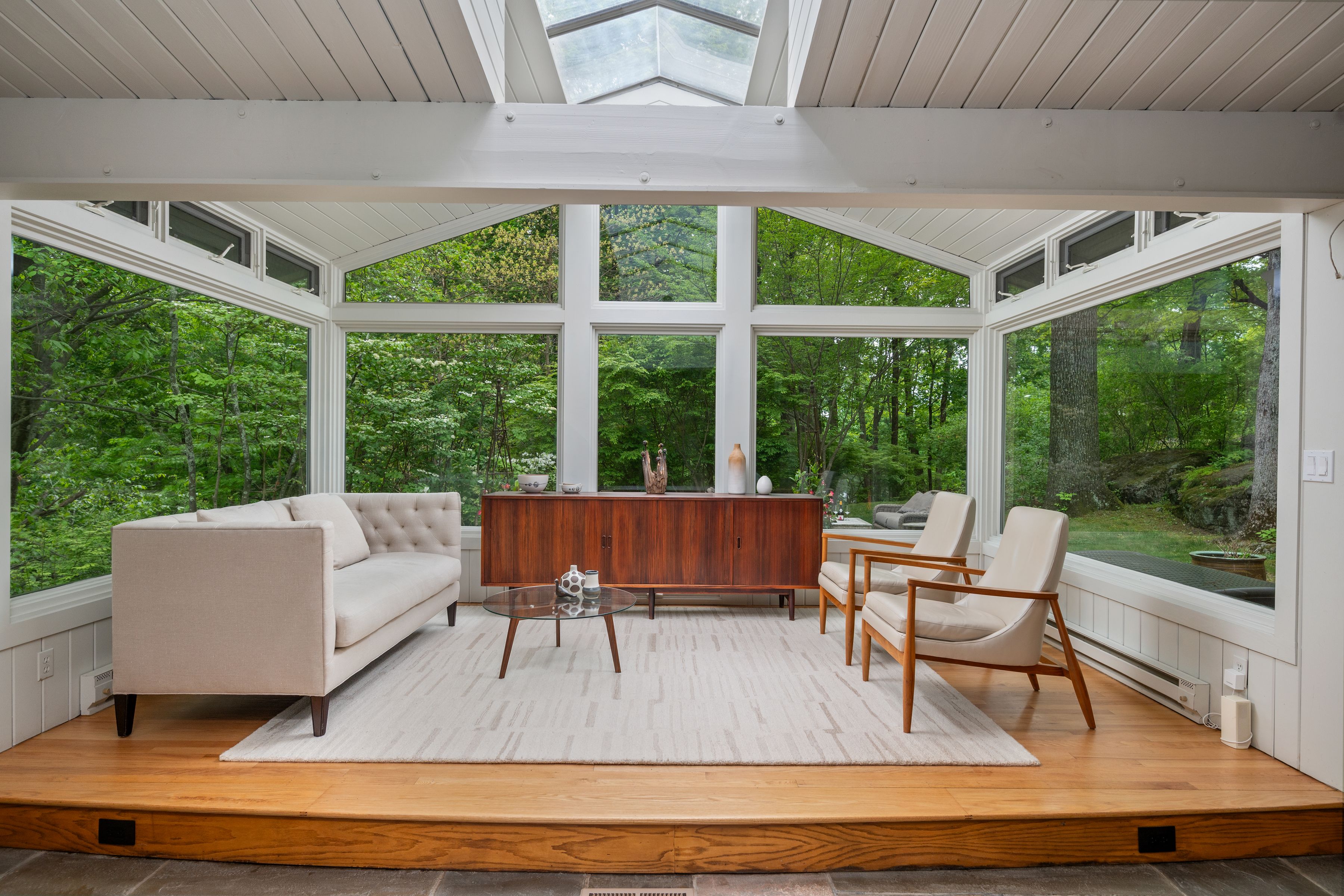 90 Taconic Road