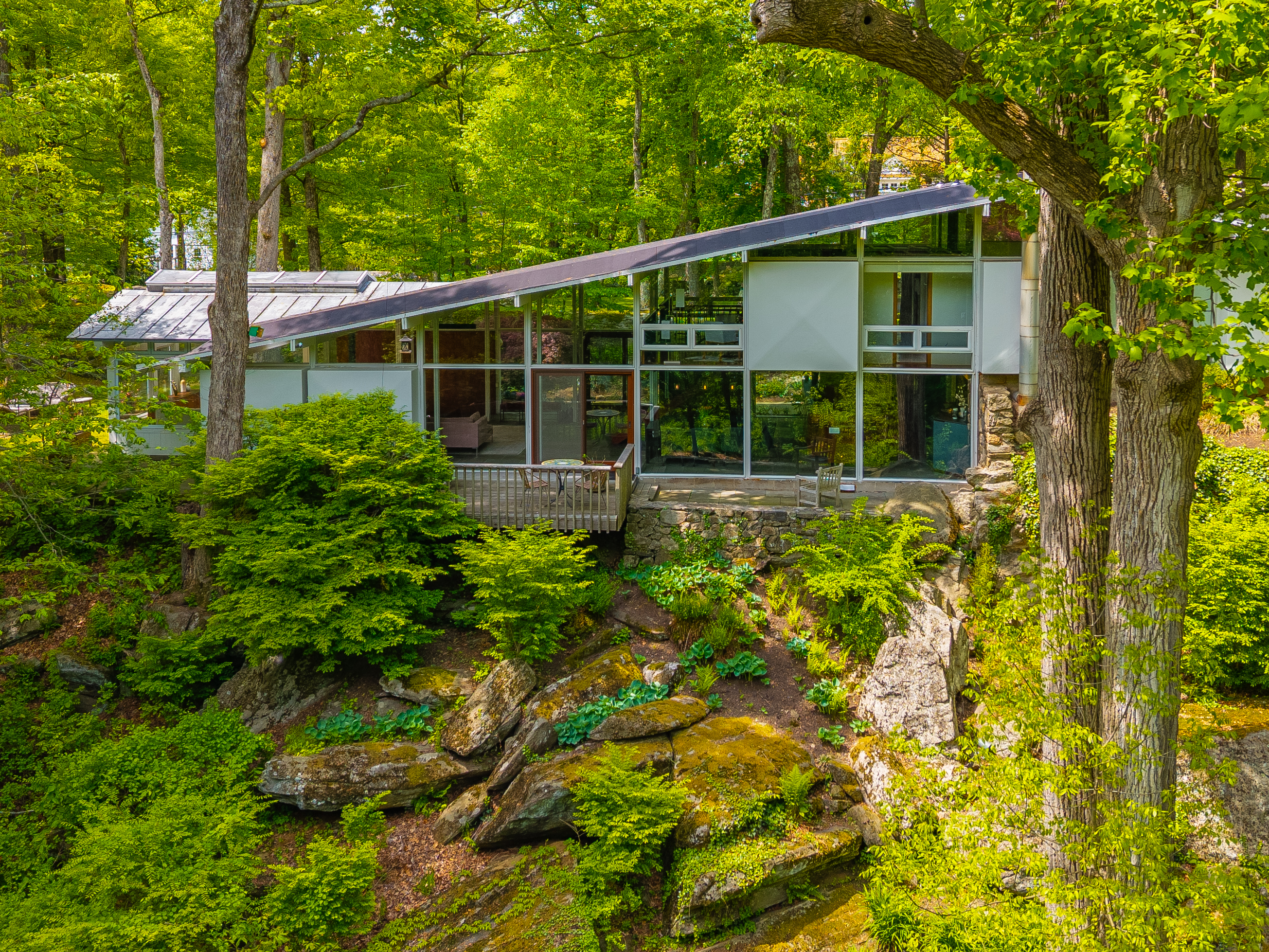 90 Taconic Road