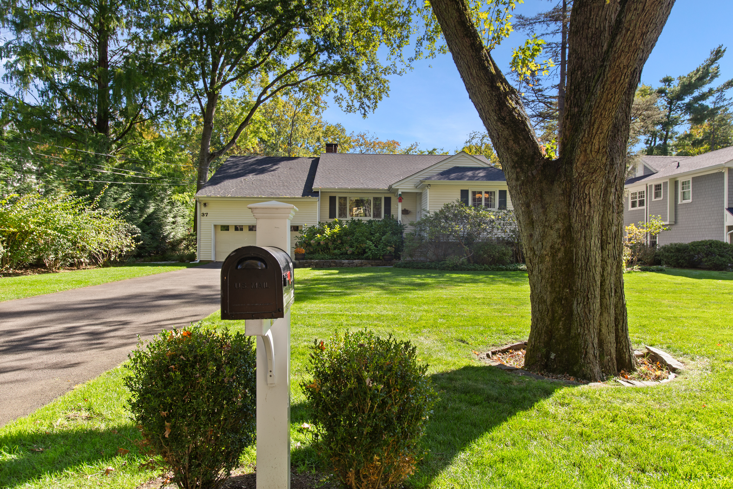 37 Midbrook Lane