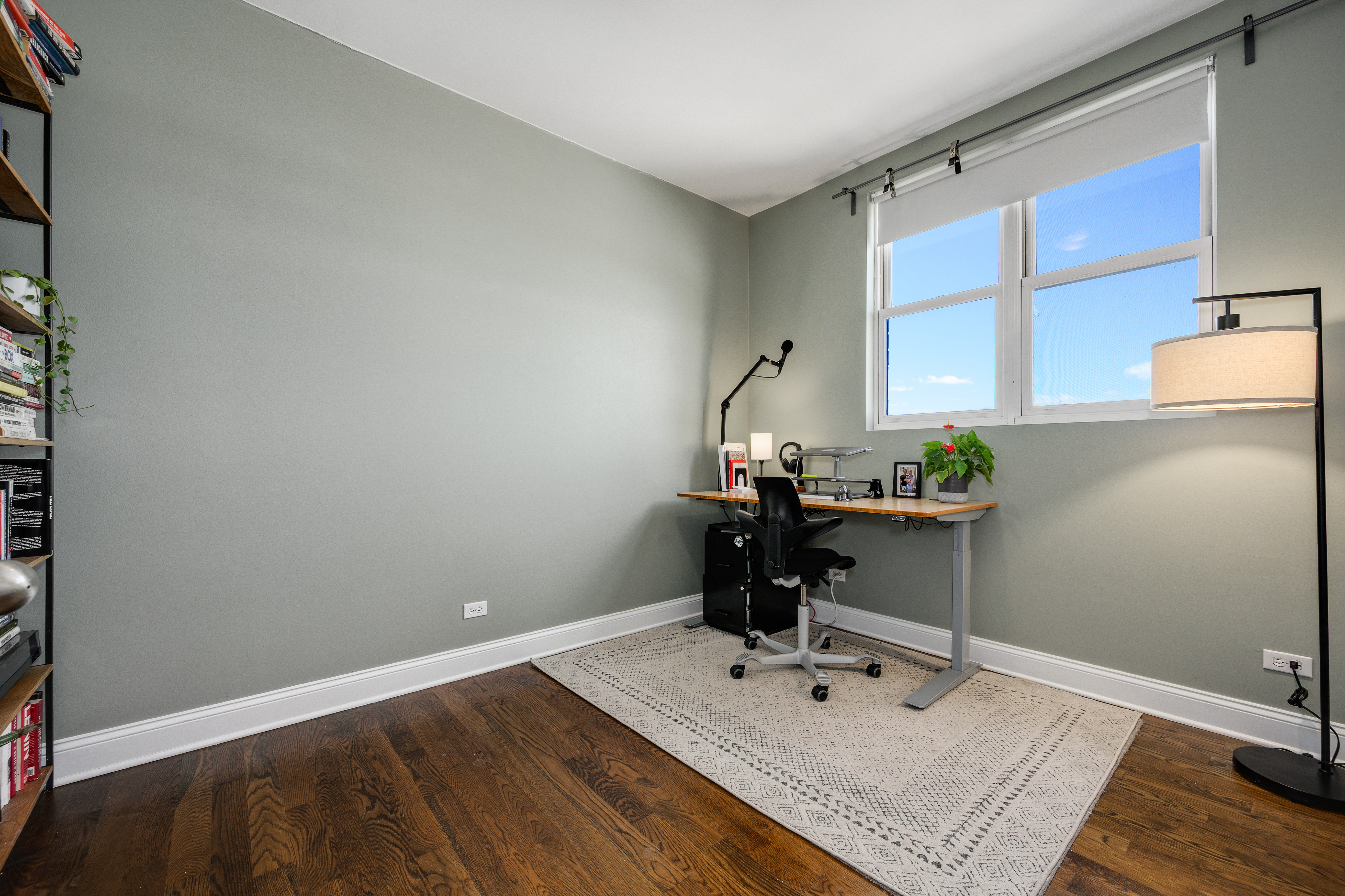 1519 W Irving Park Road Unit# 4