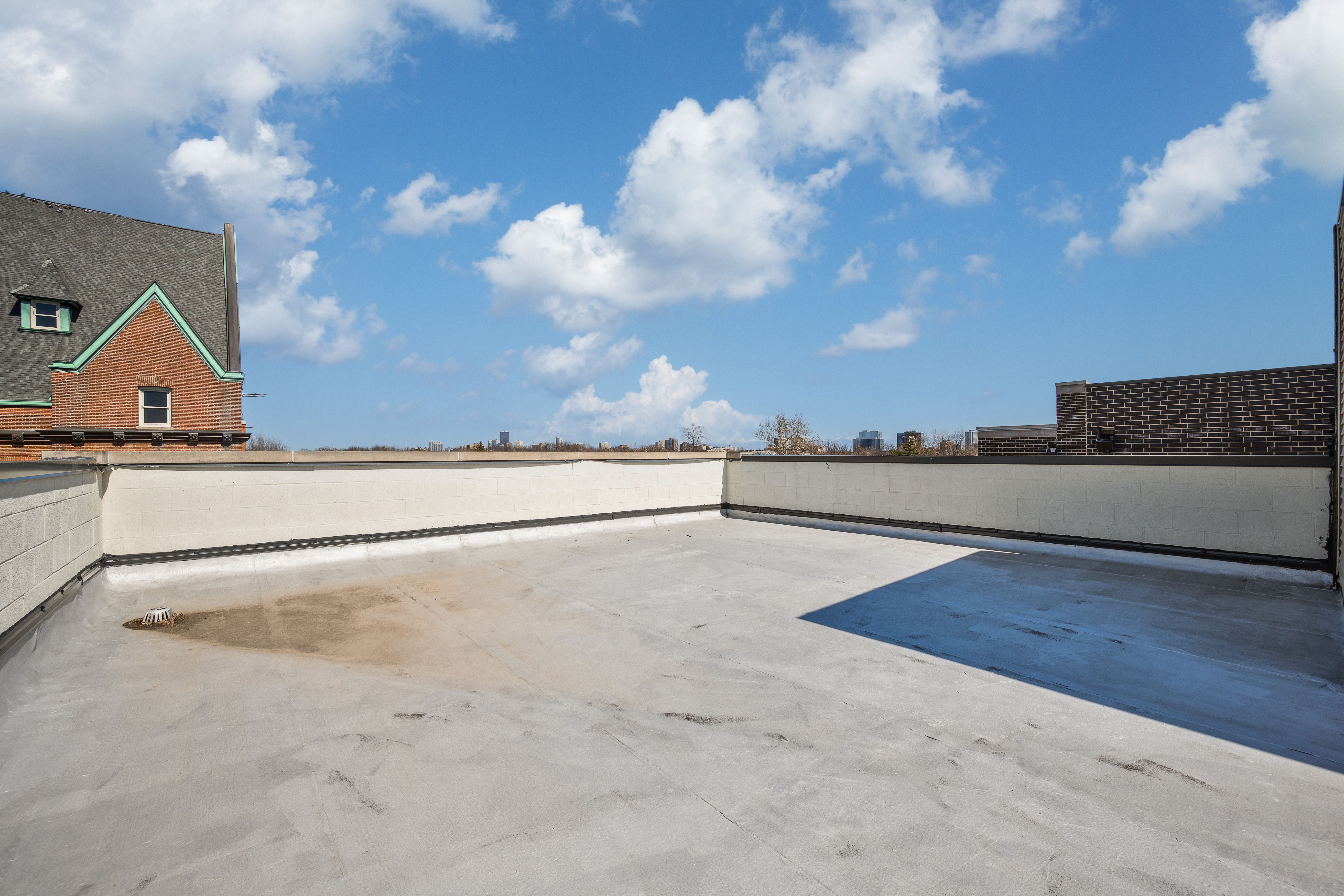 1519 W Irving Park Road Unit# 4