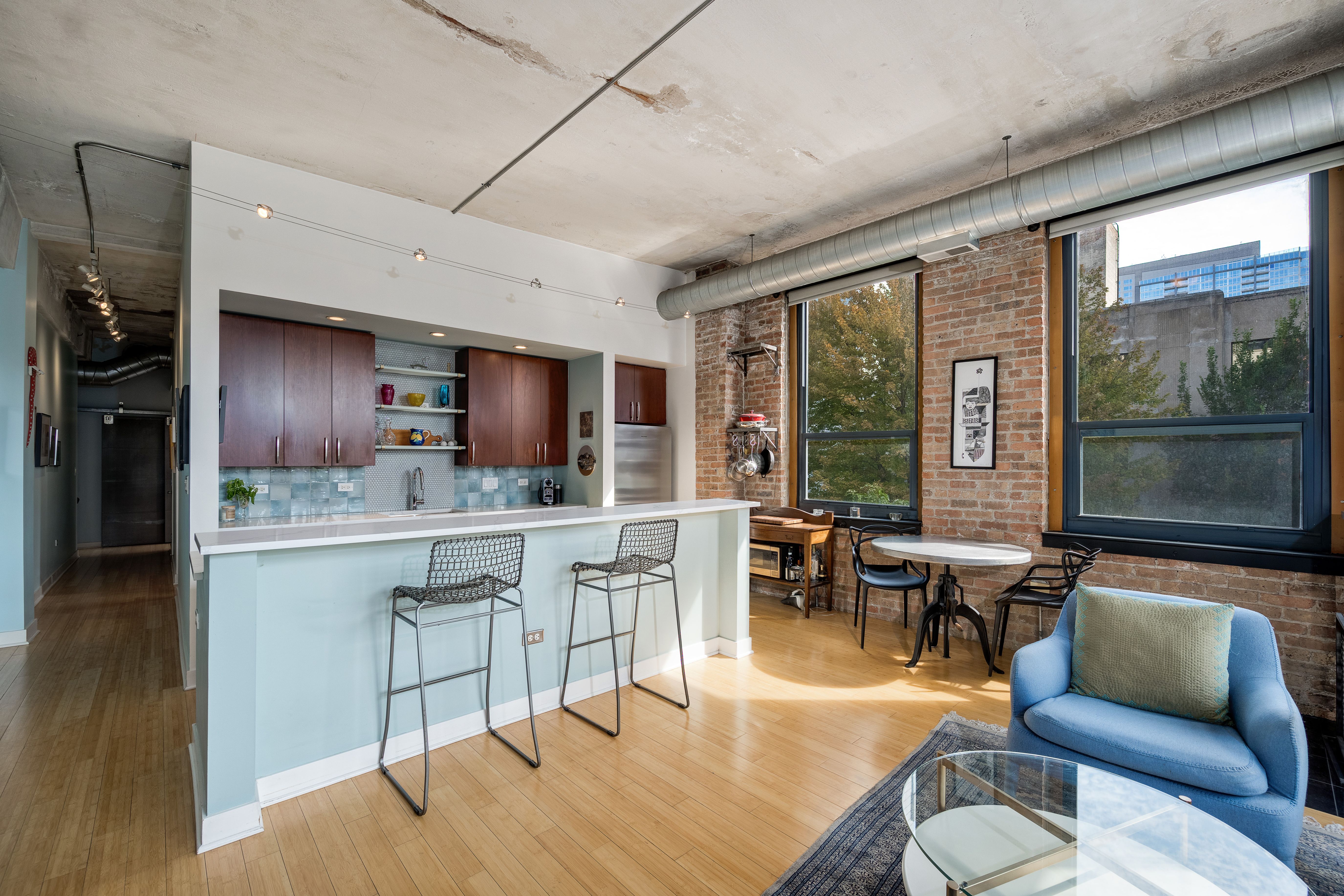 1910 S Indiana Avenue Unit# 321