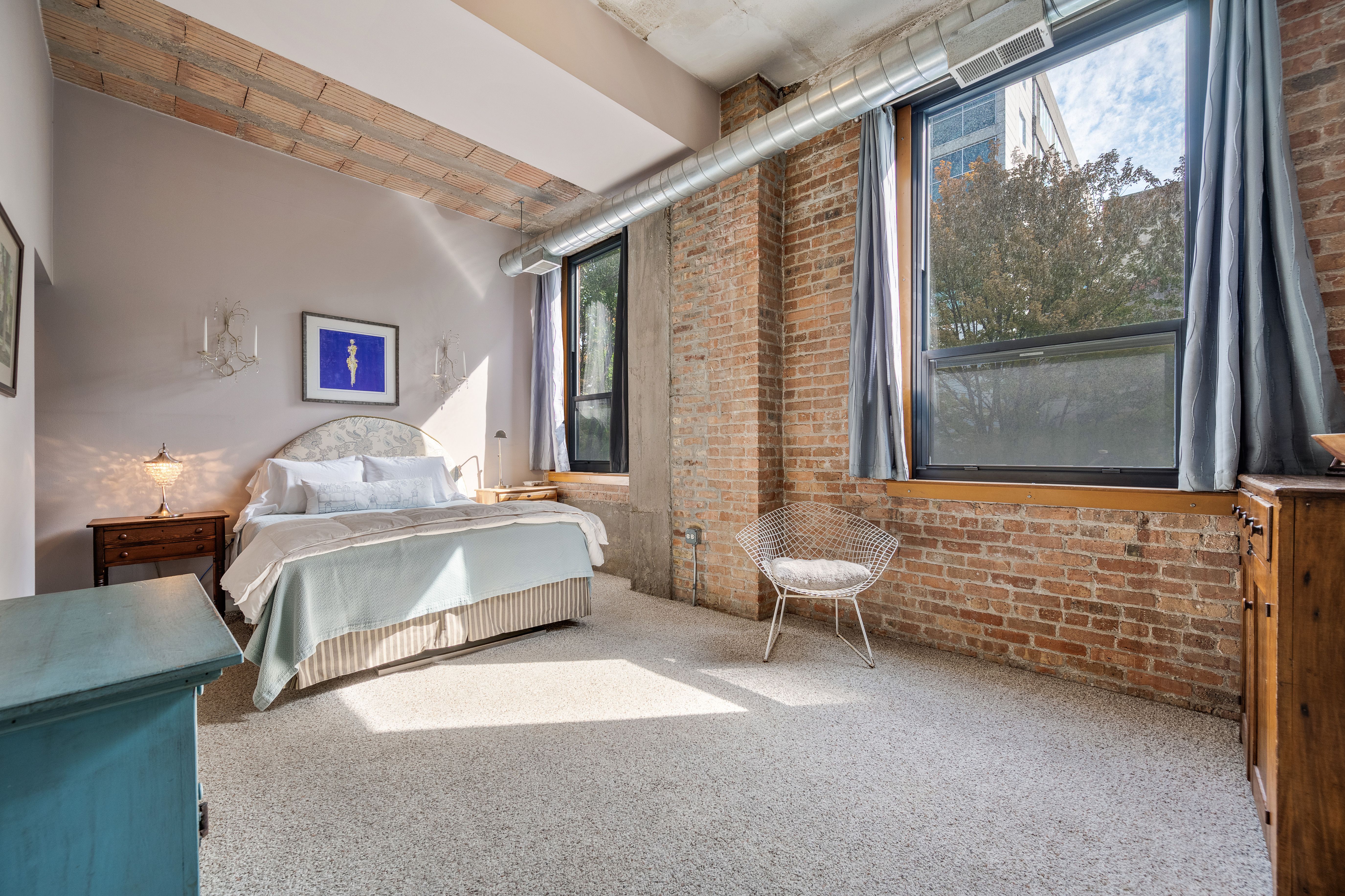 1910 S Indiana Avenue Unit# 321