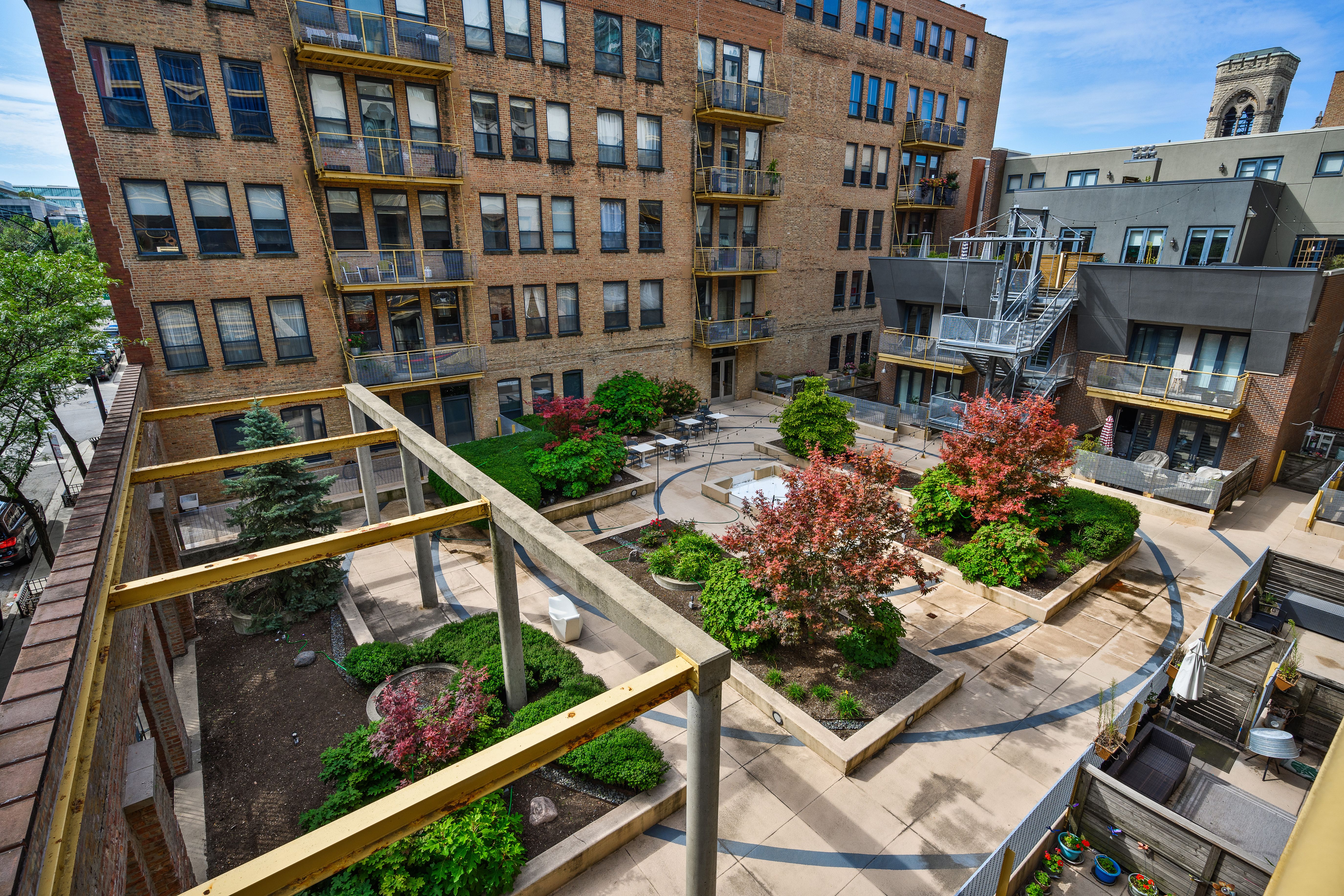 1910 S Indiana Avenue Unit# 321