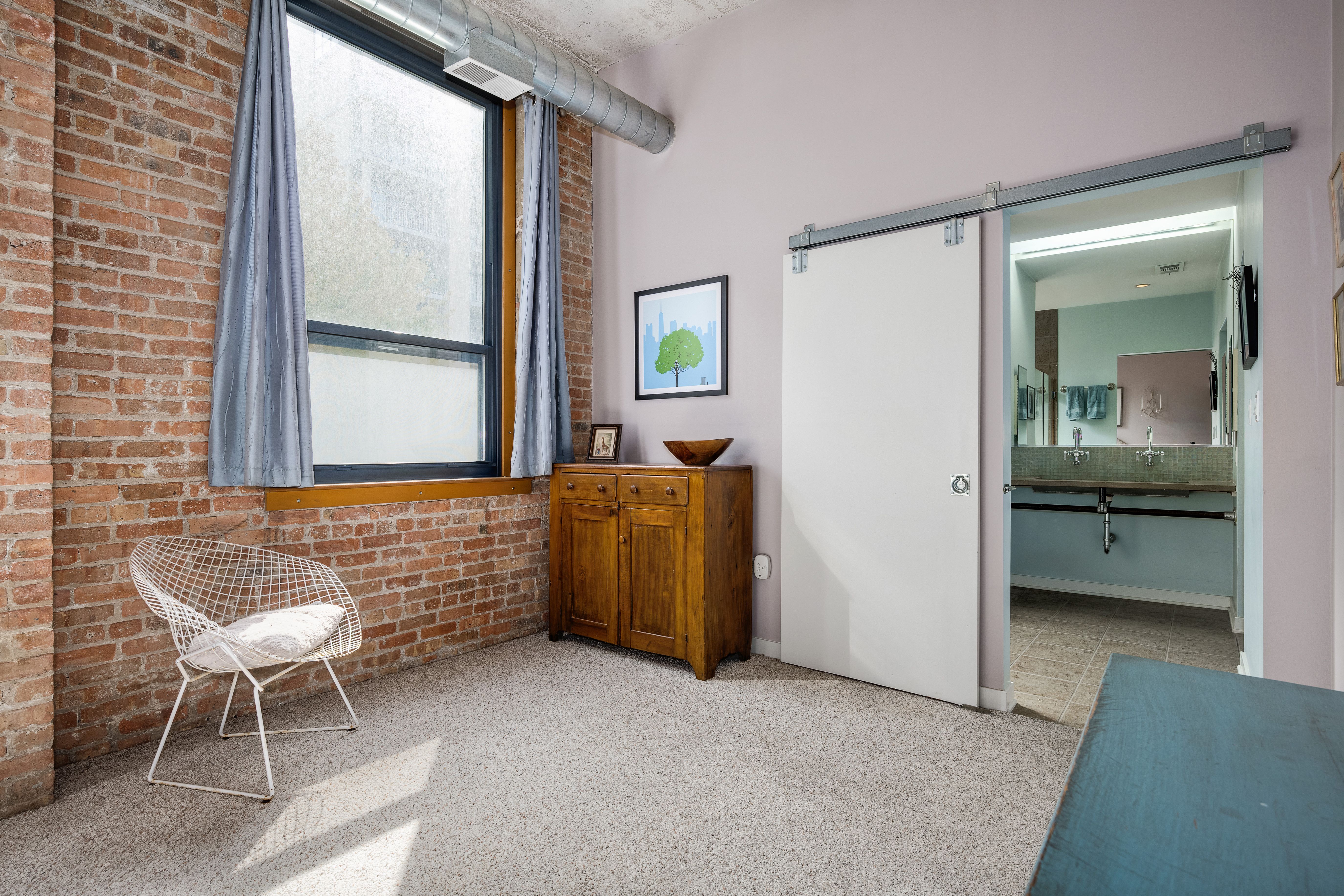 1910 S Indiana Avenue Unit# 321