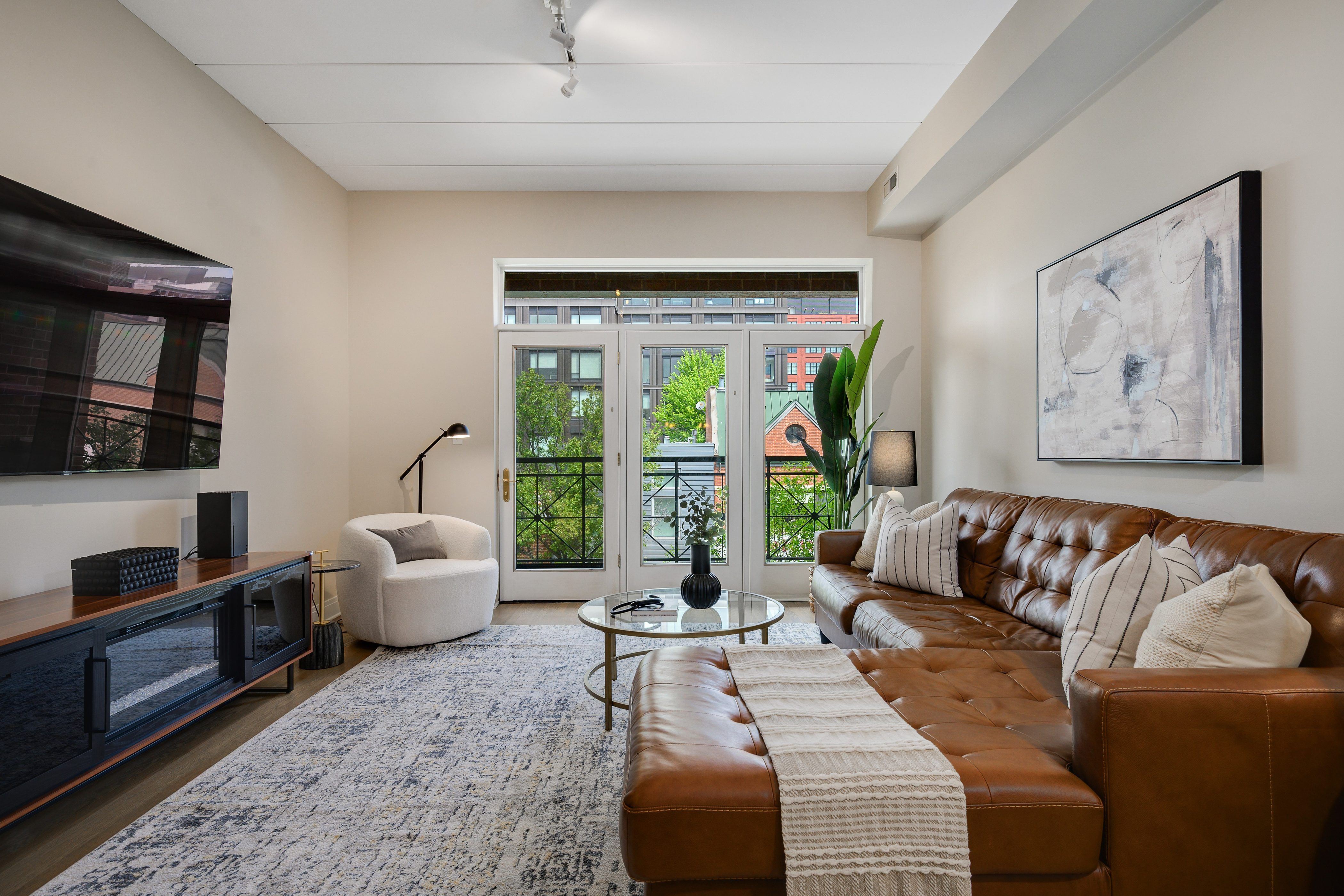 1111 W Madison Street Unit# 3B