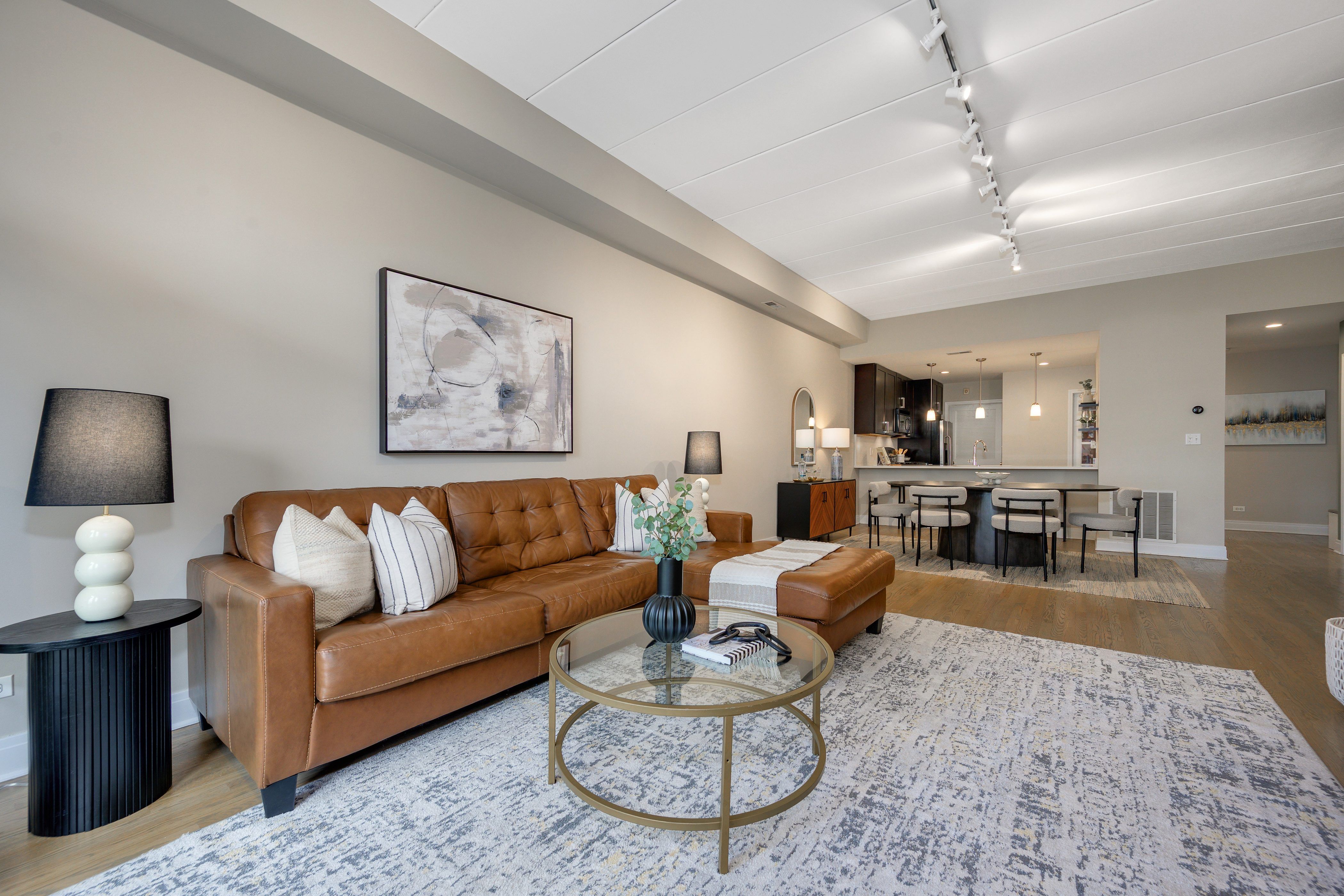 1111 W Madison Street Unit# 3B