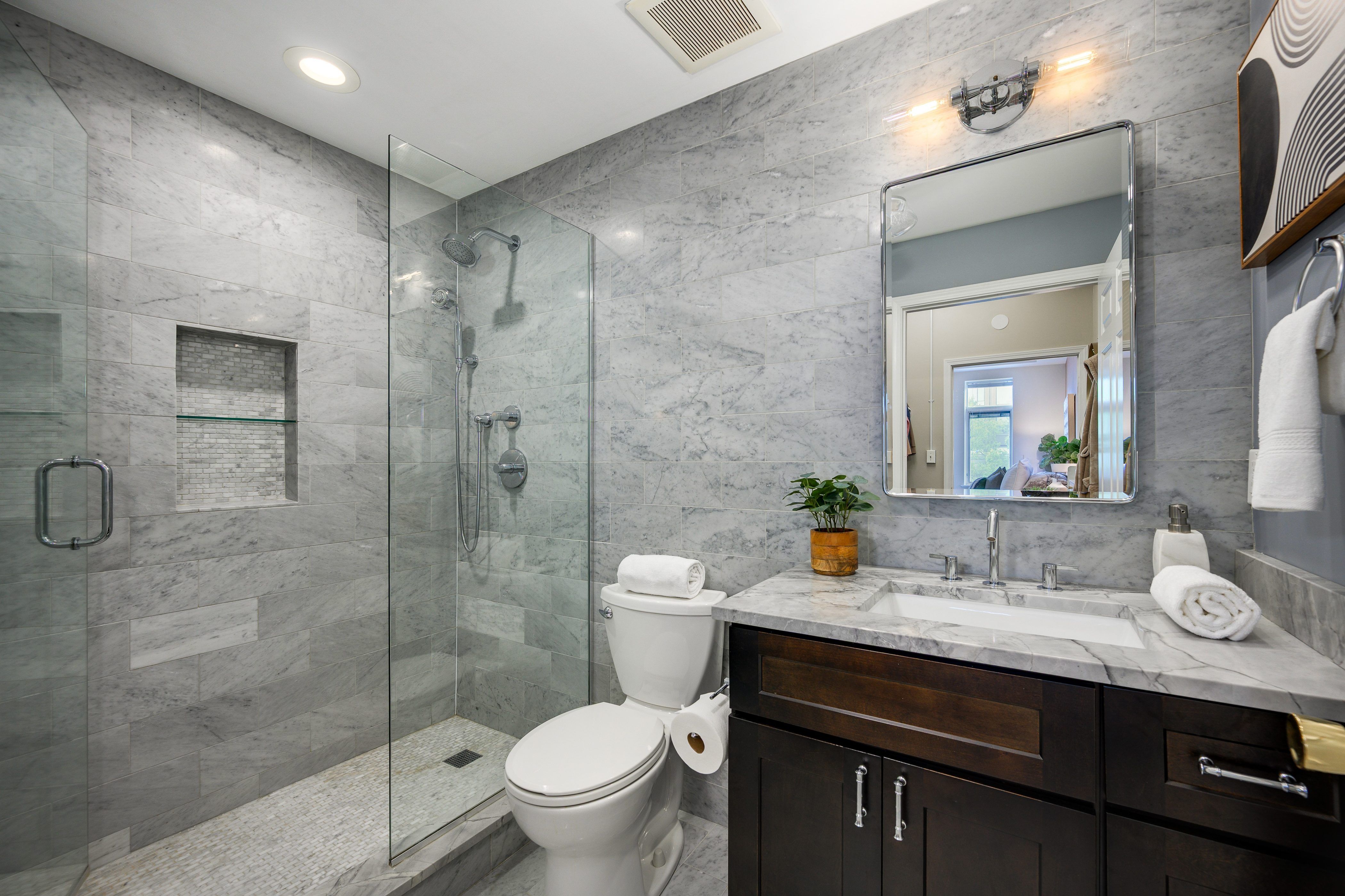 1111 W Madison Street Unit# 3B