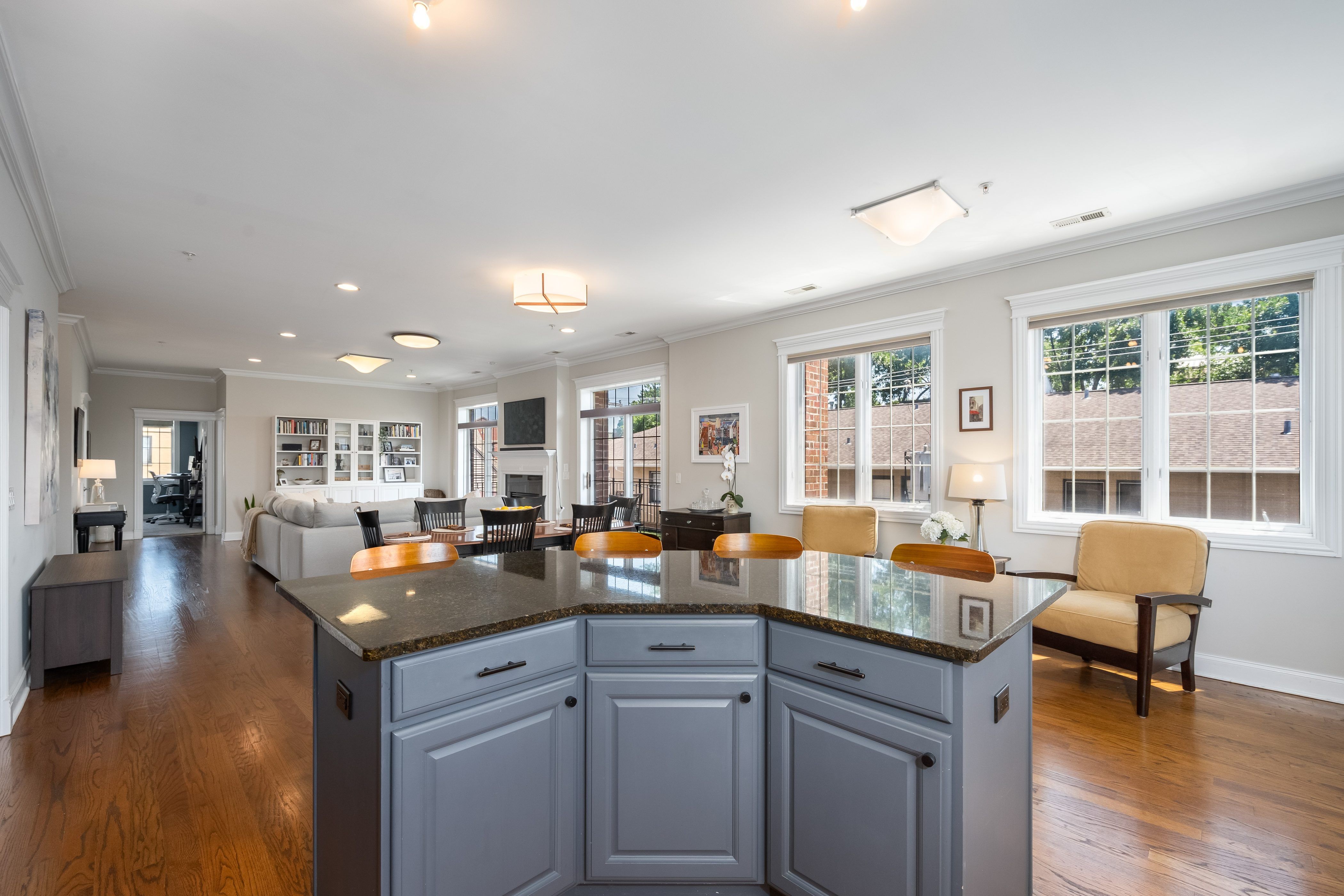 1453 W Irving Park Road Unit# 305