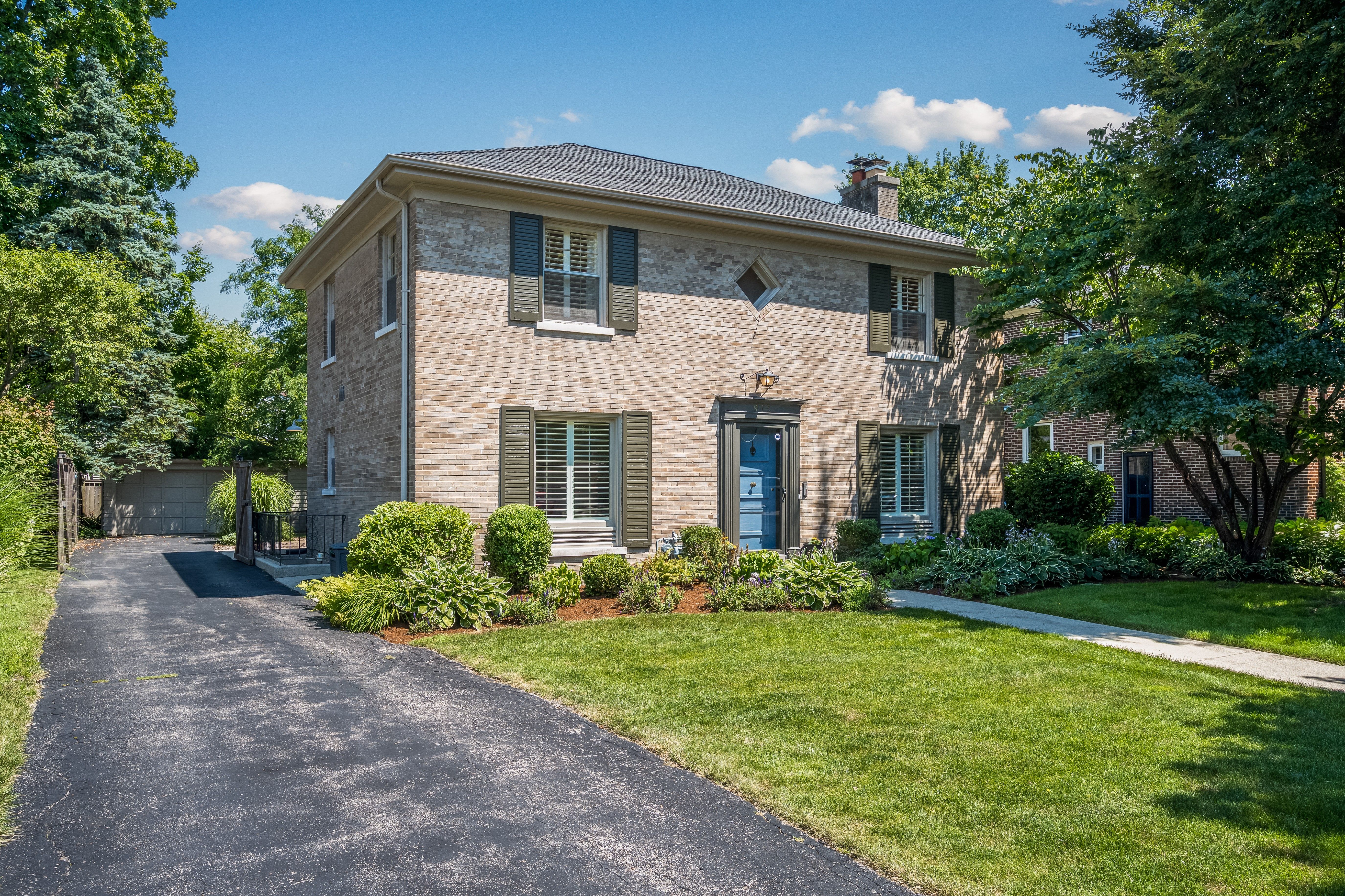 915 Indian Road 
