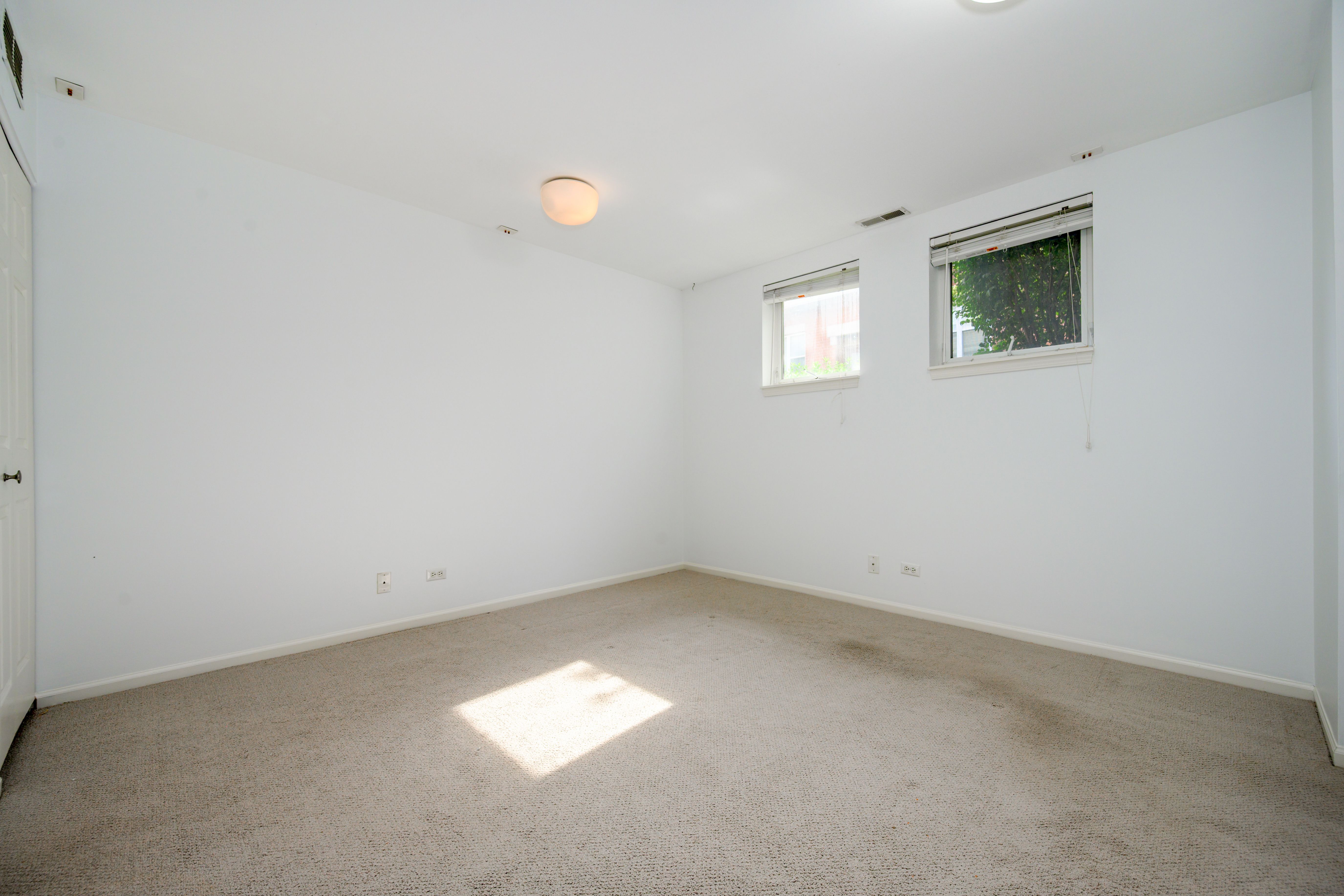 3643 W Cornelia Avenue Unit# B