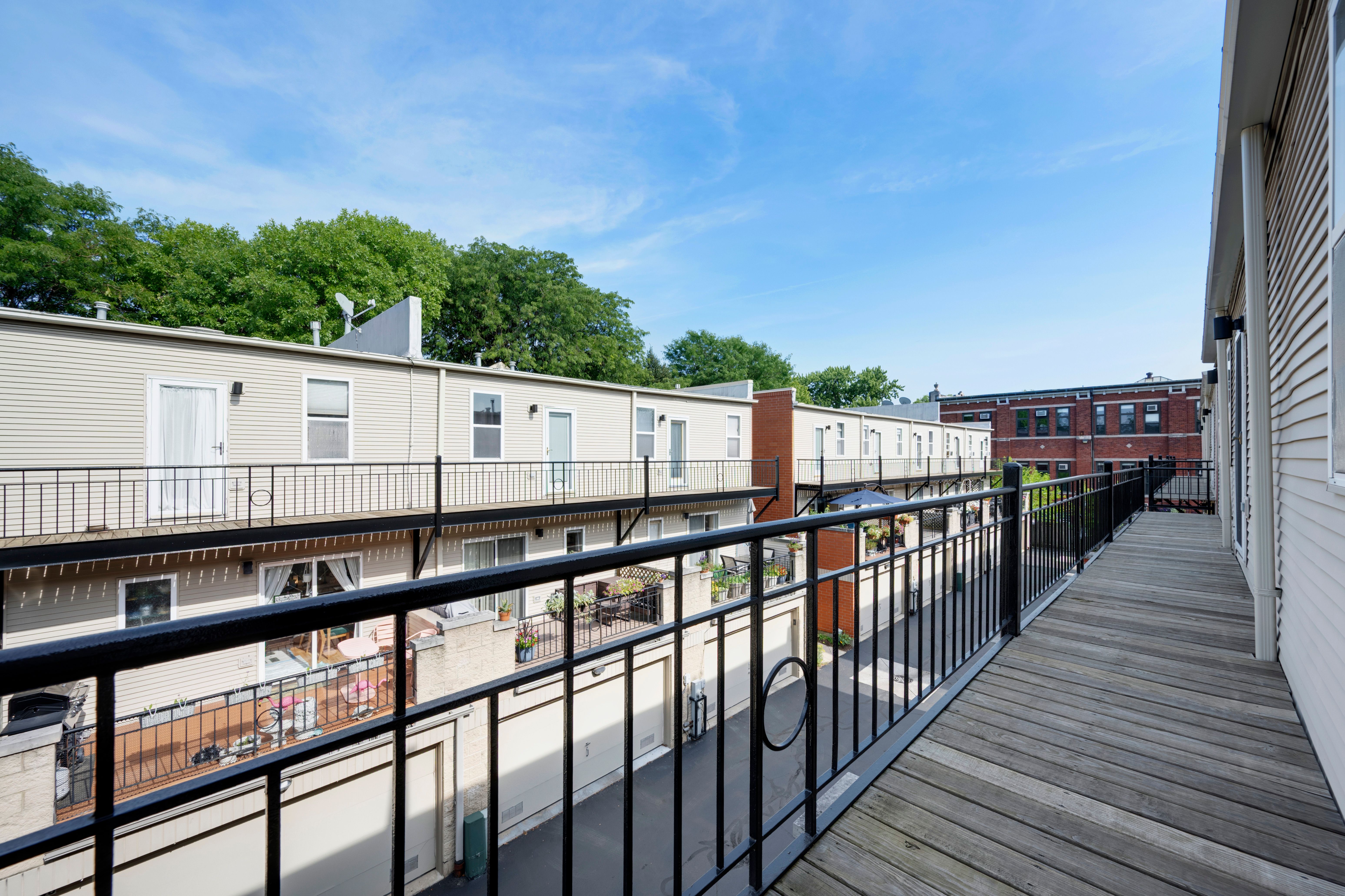 3643 W Cornelia Avenue Unit# B