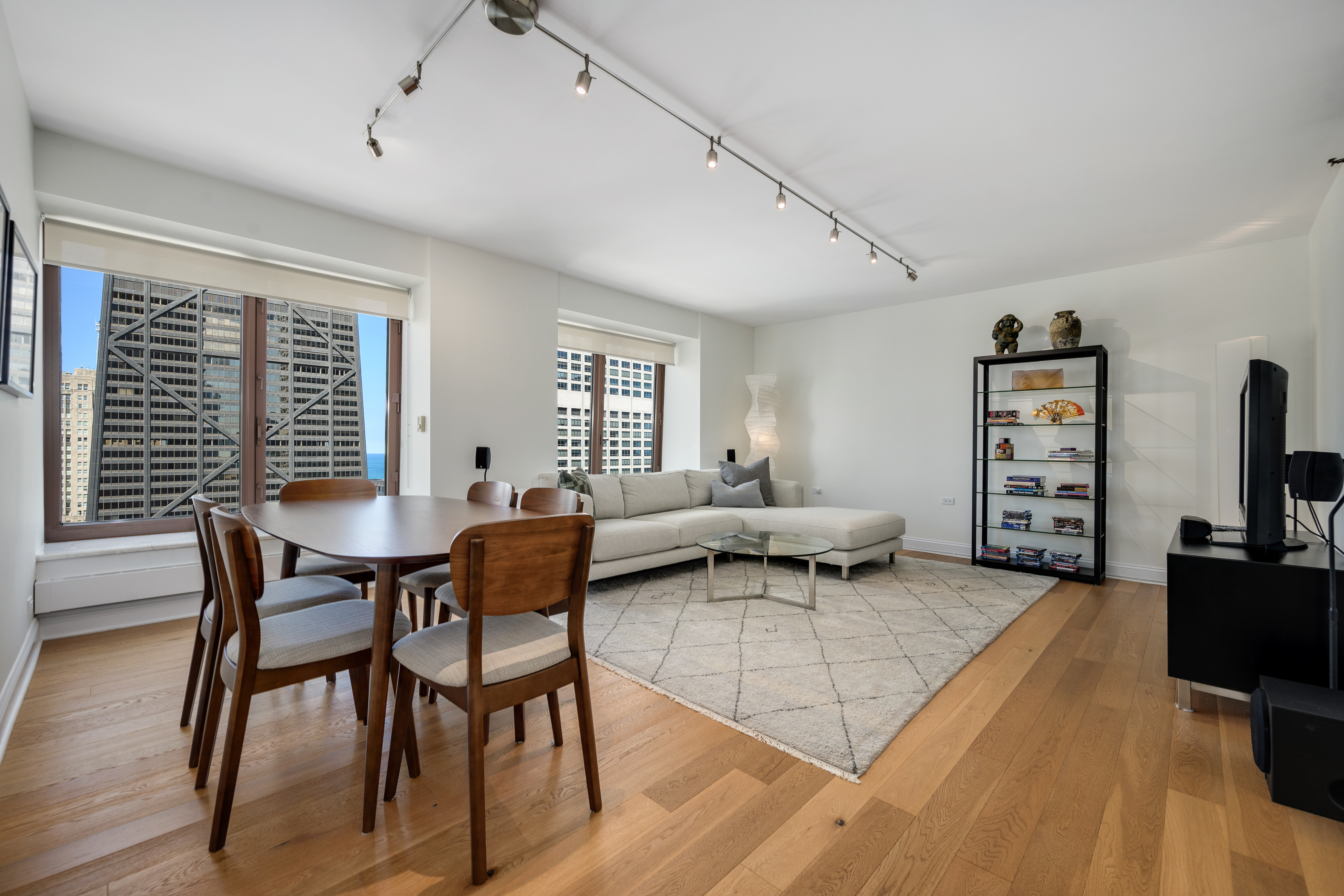 161 E Chicago Avenue Unit# 26G