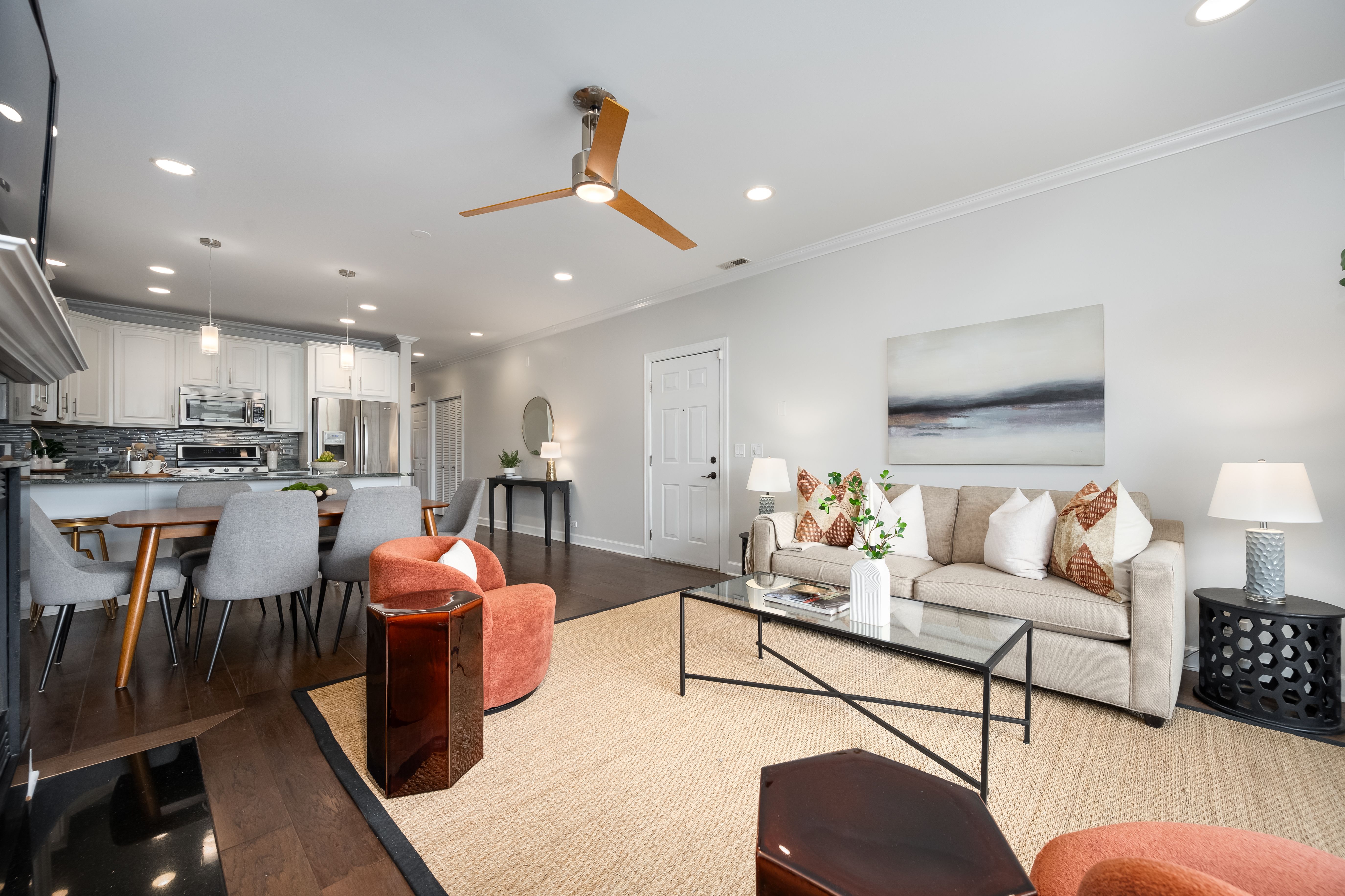 1347 N Ashland Avenue Unit# 2N