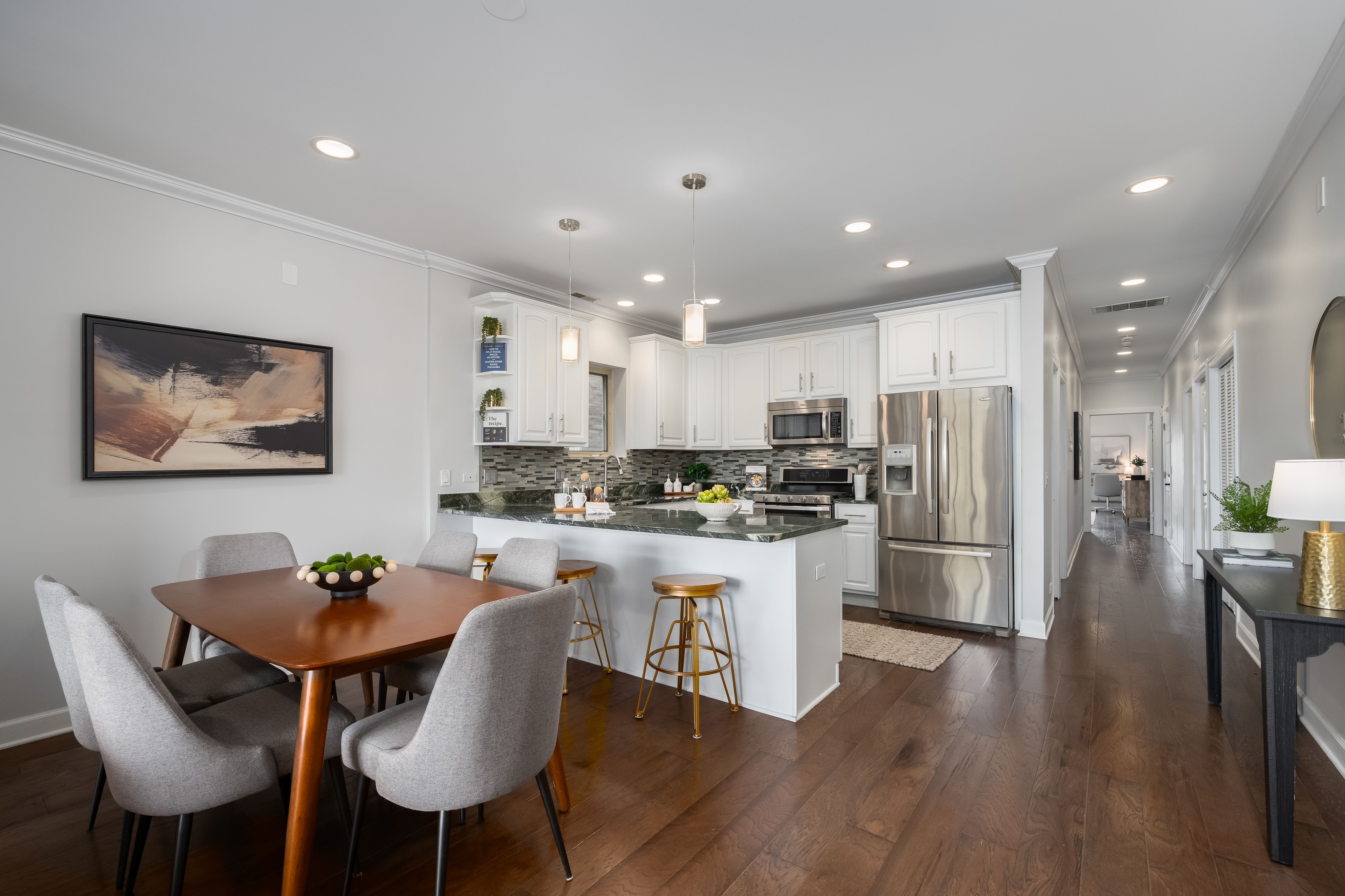 1347 N Ashland Avenue Unit# 2N