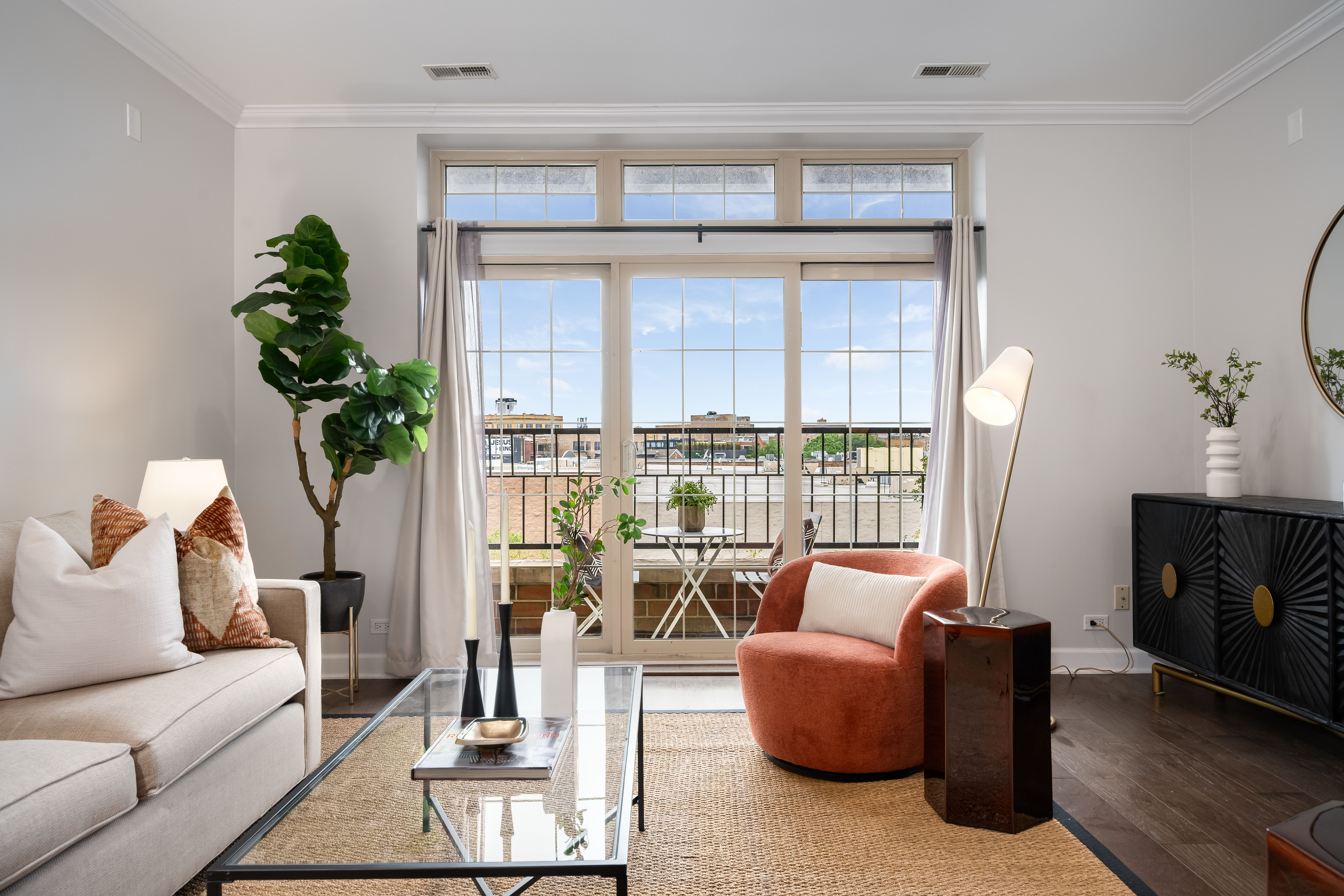 1347 N Ashland Avenue Unit# 2N