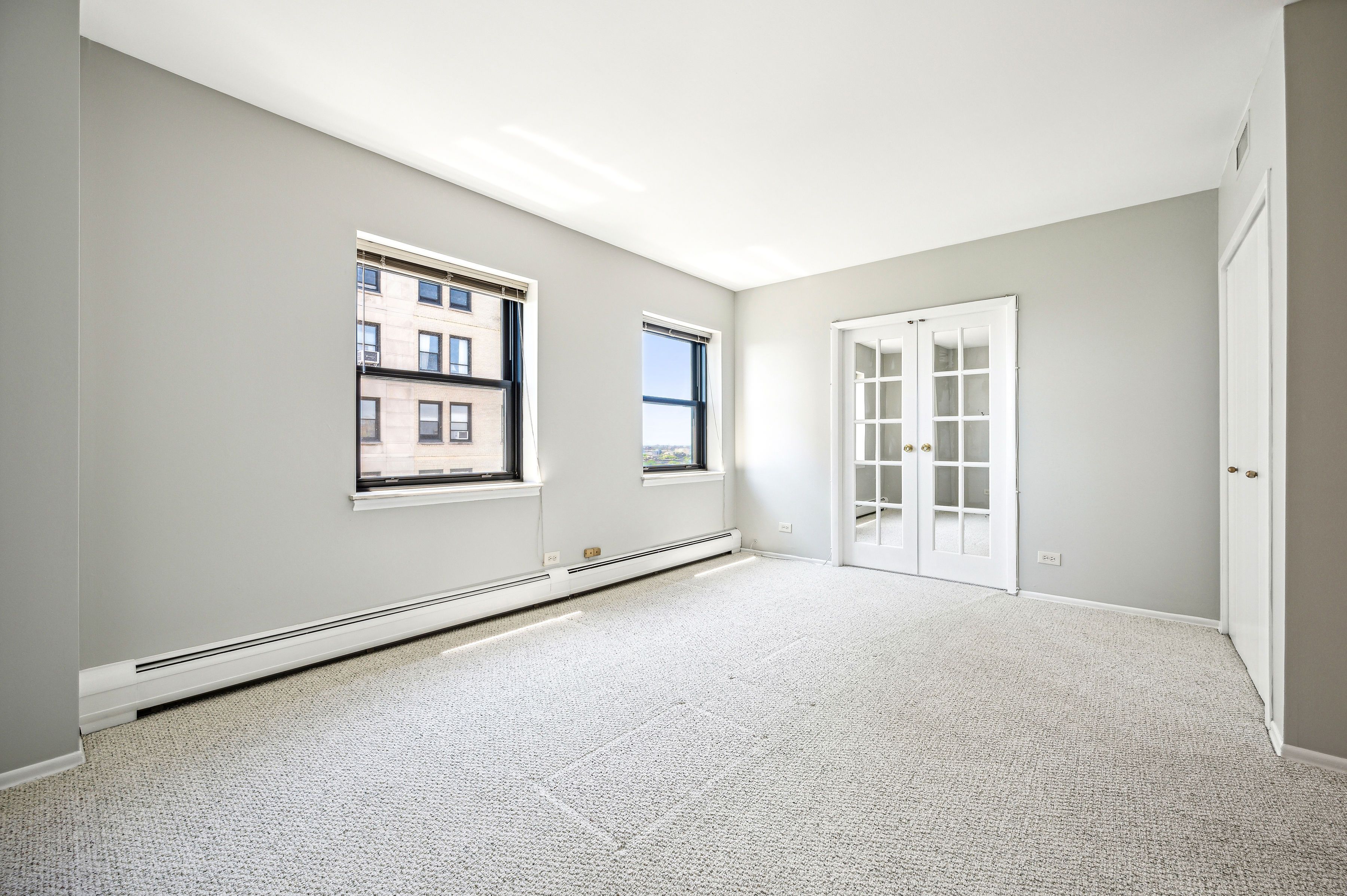2100 N Lincoln Park West Street Unit# 12DS