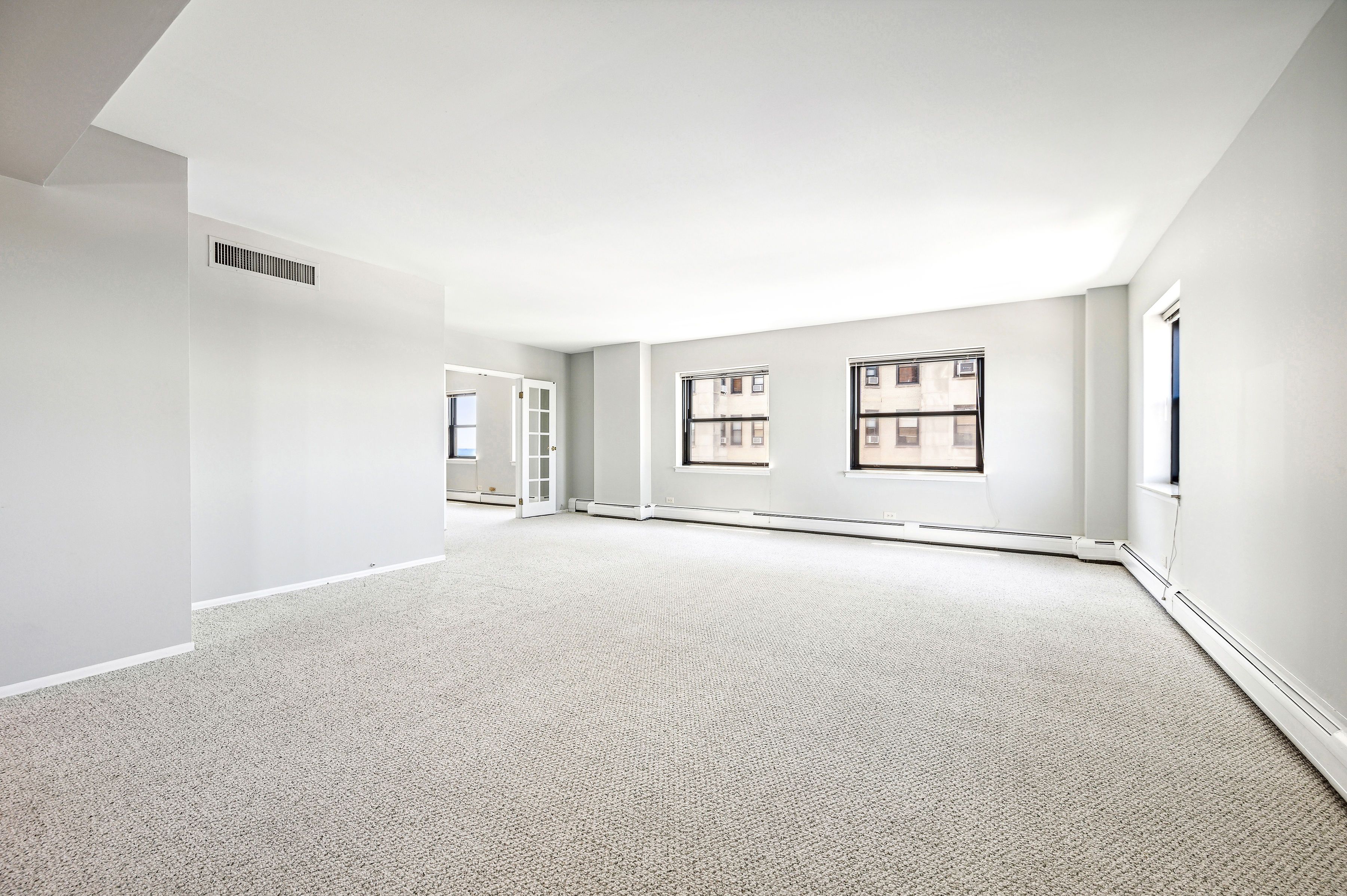 2100 N Lincoln Park West Street Unit# 12DS