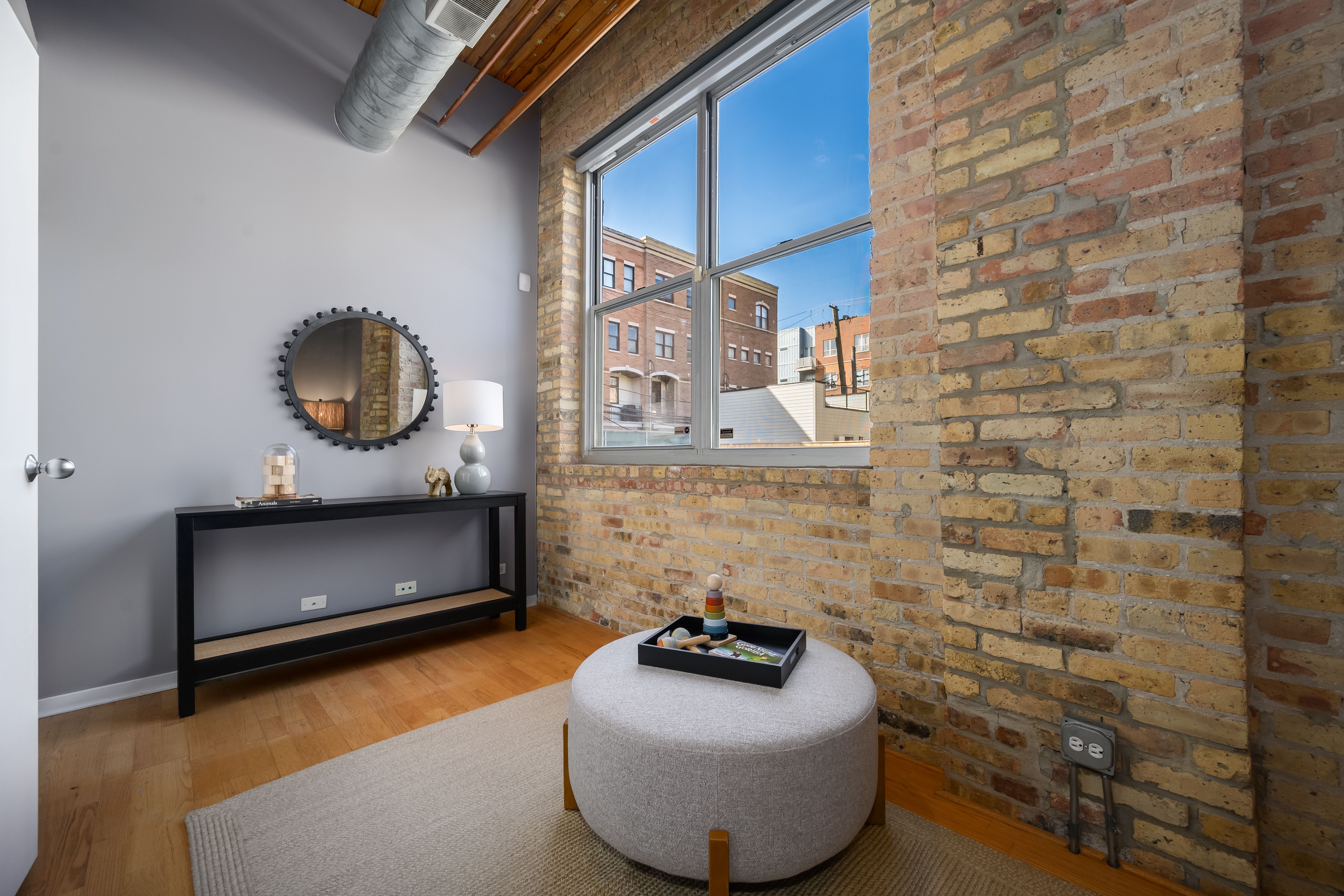 2333 W St. Paul Avenue Unit# 200