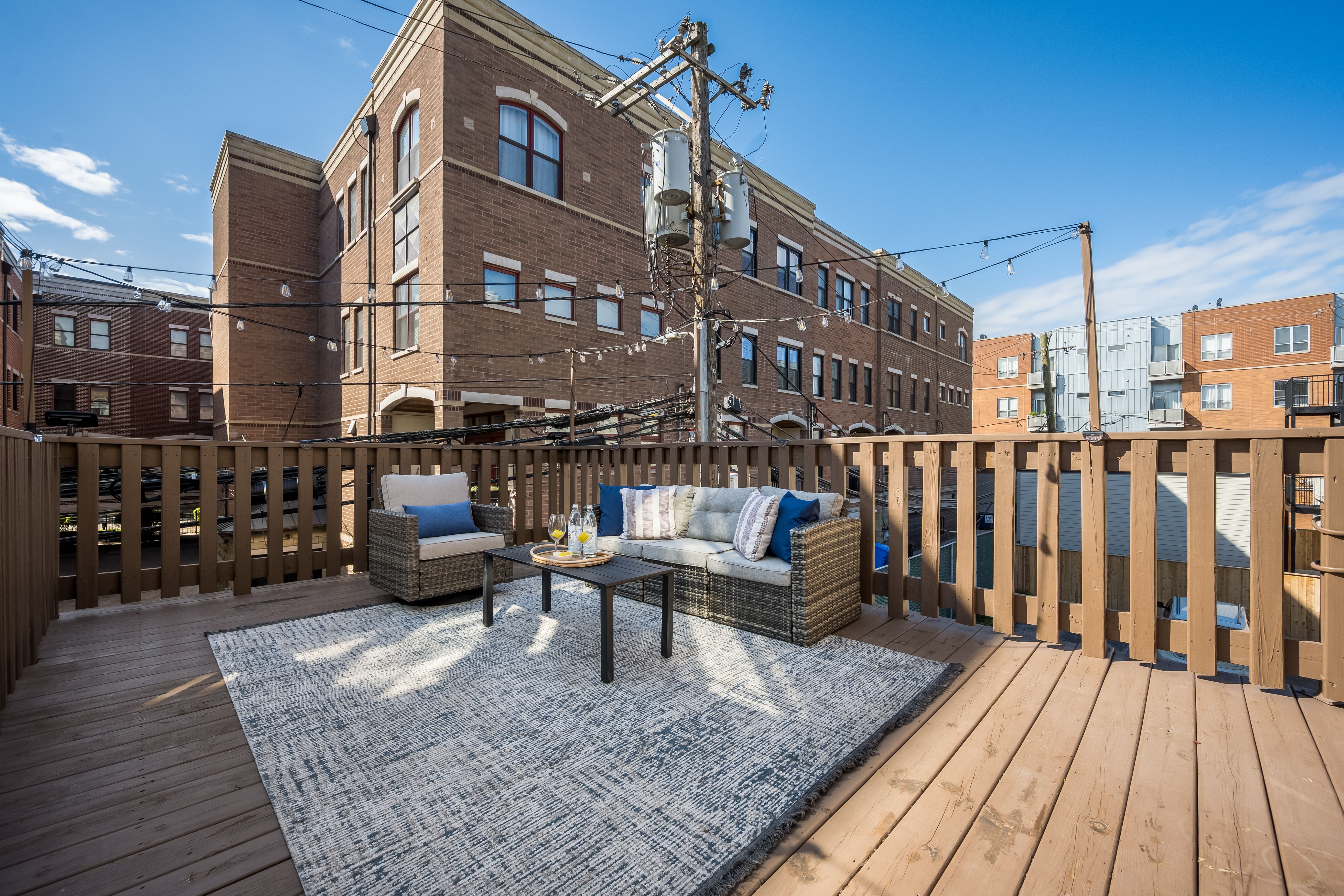 2333 W St. Paul Avenue Unit# 200