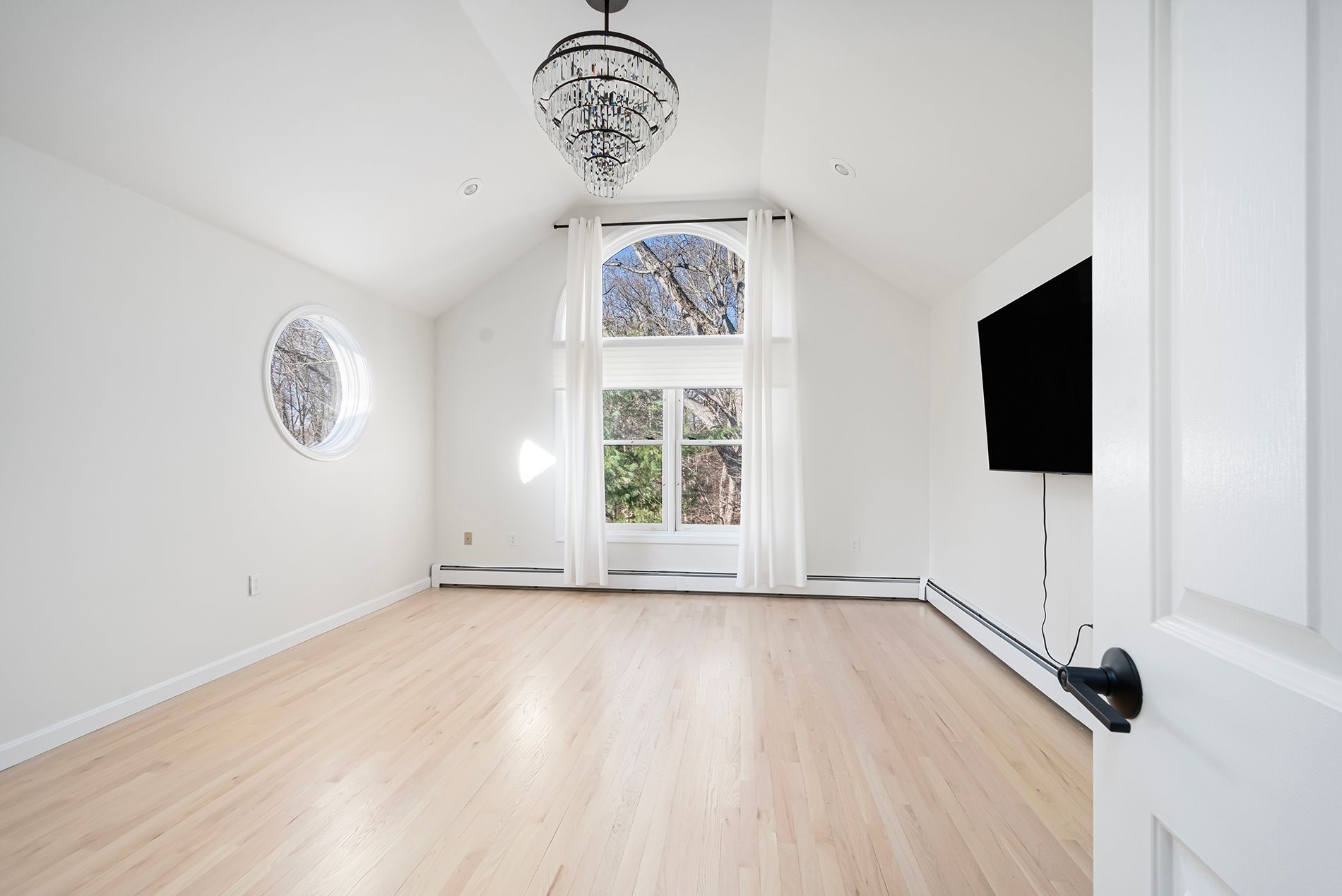 5570 Post Road, Unit# 10 