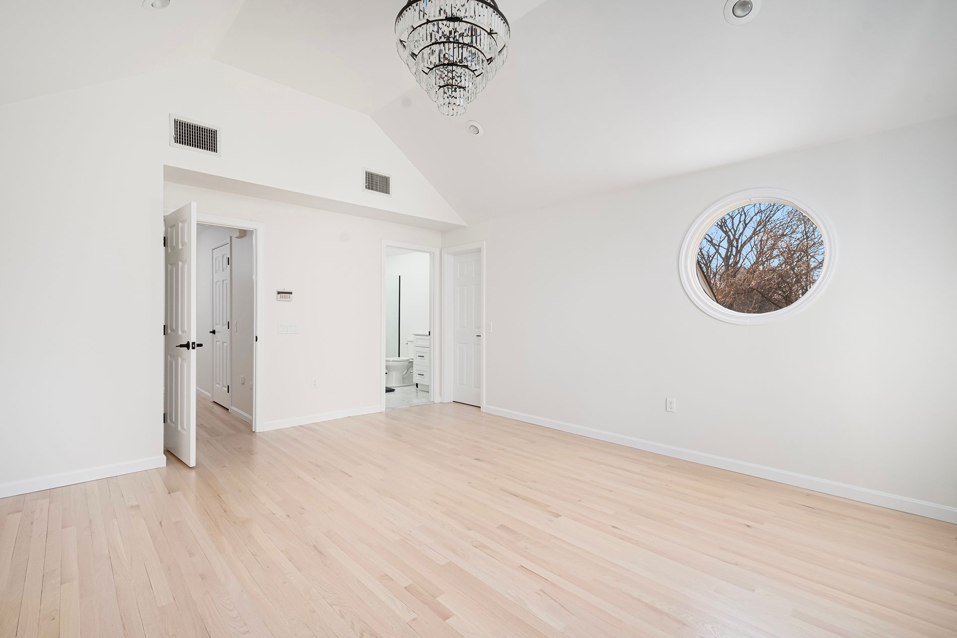 5570 Post Road, Unit# 10 