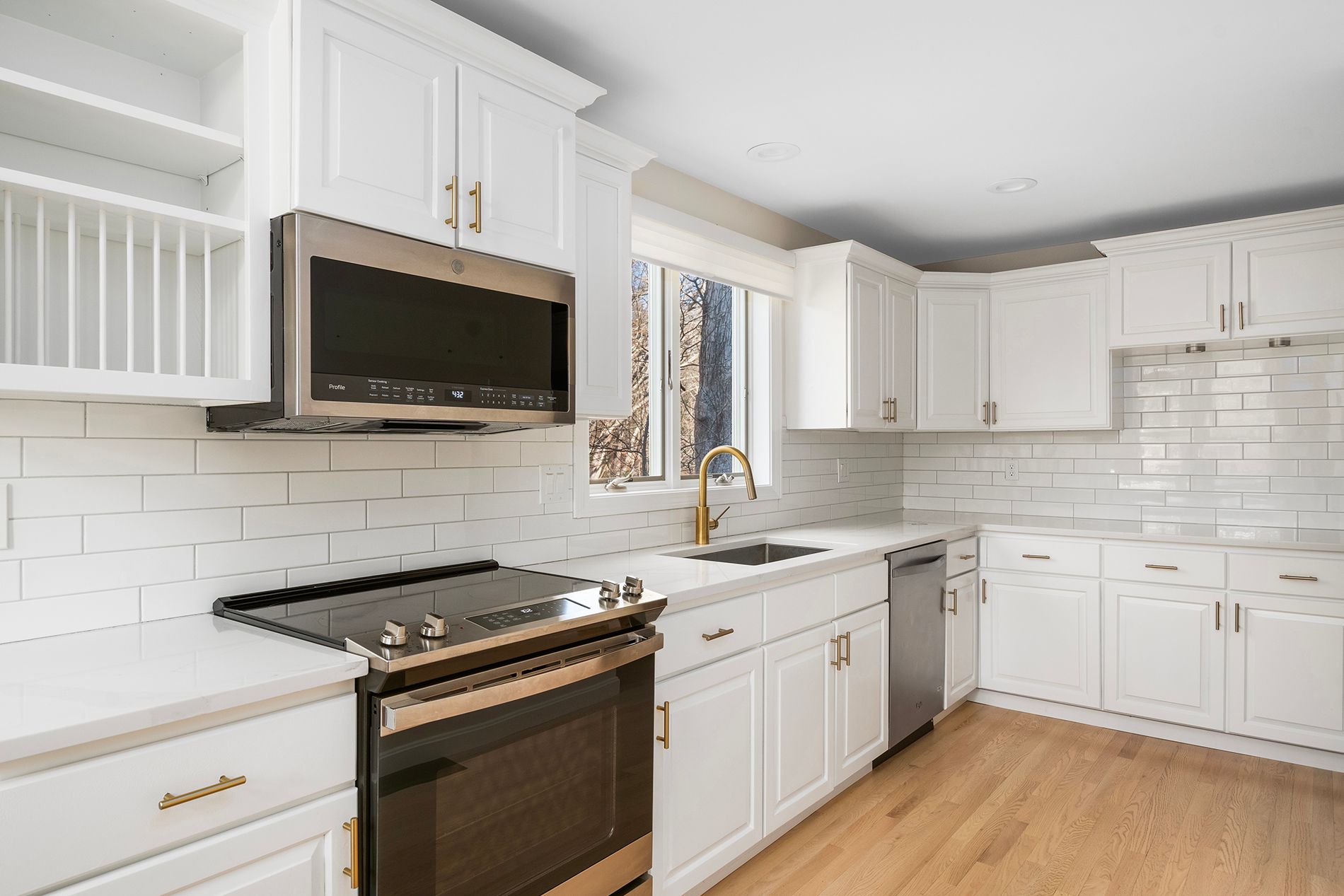5570 Post Road, Unit# 10 