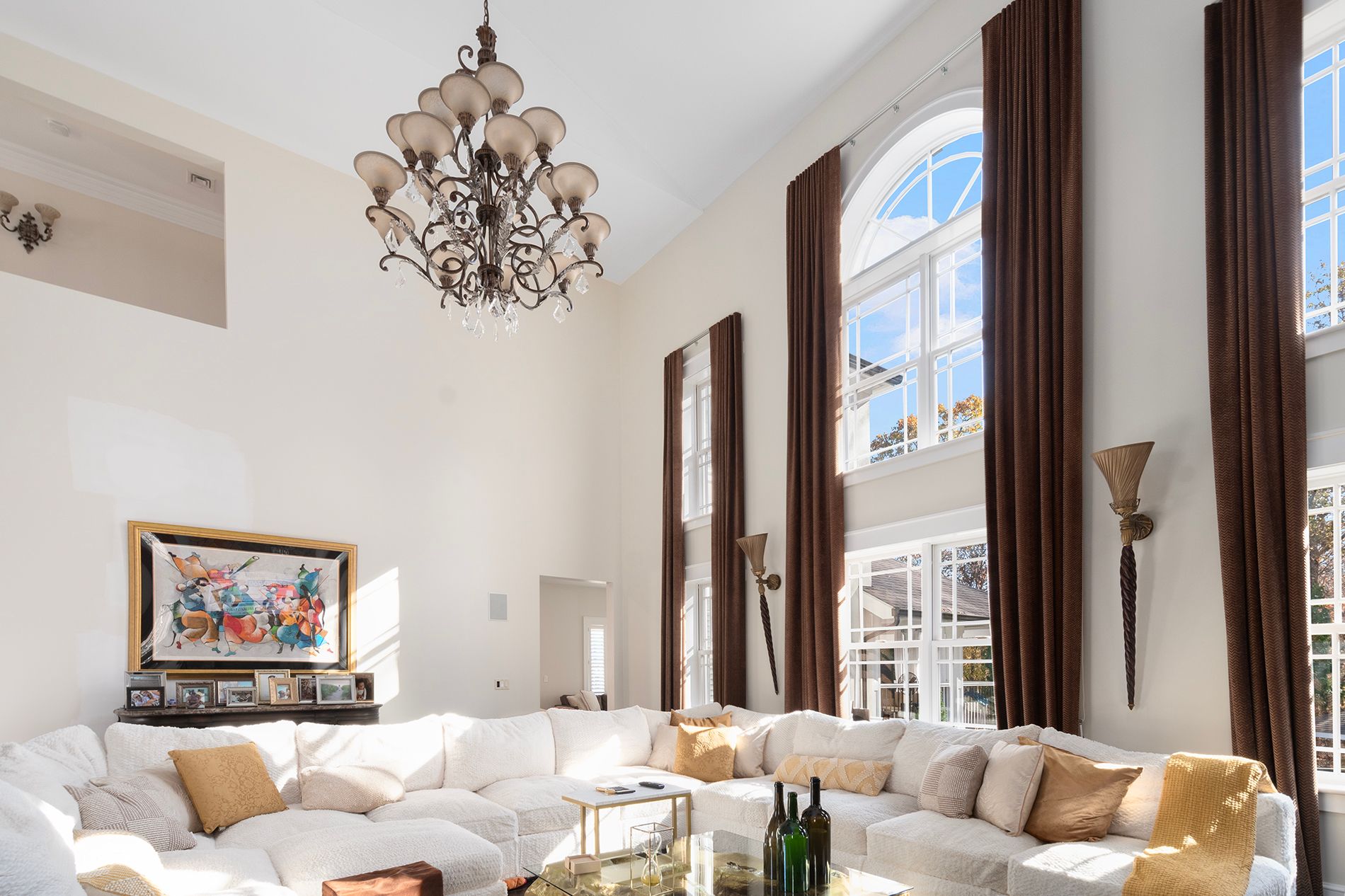 18 Lebaron Court 