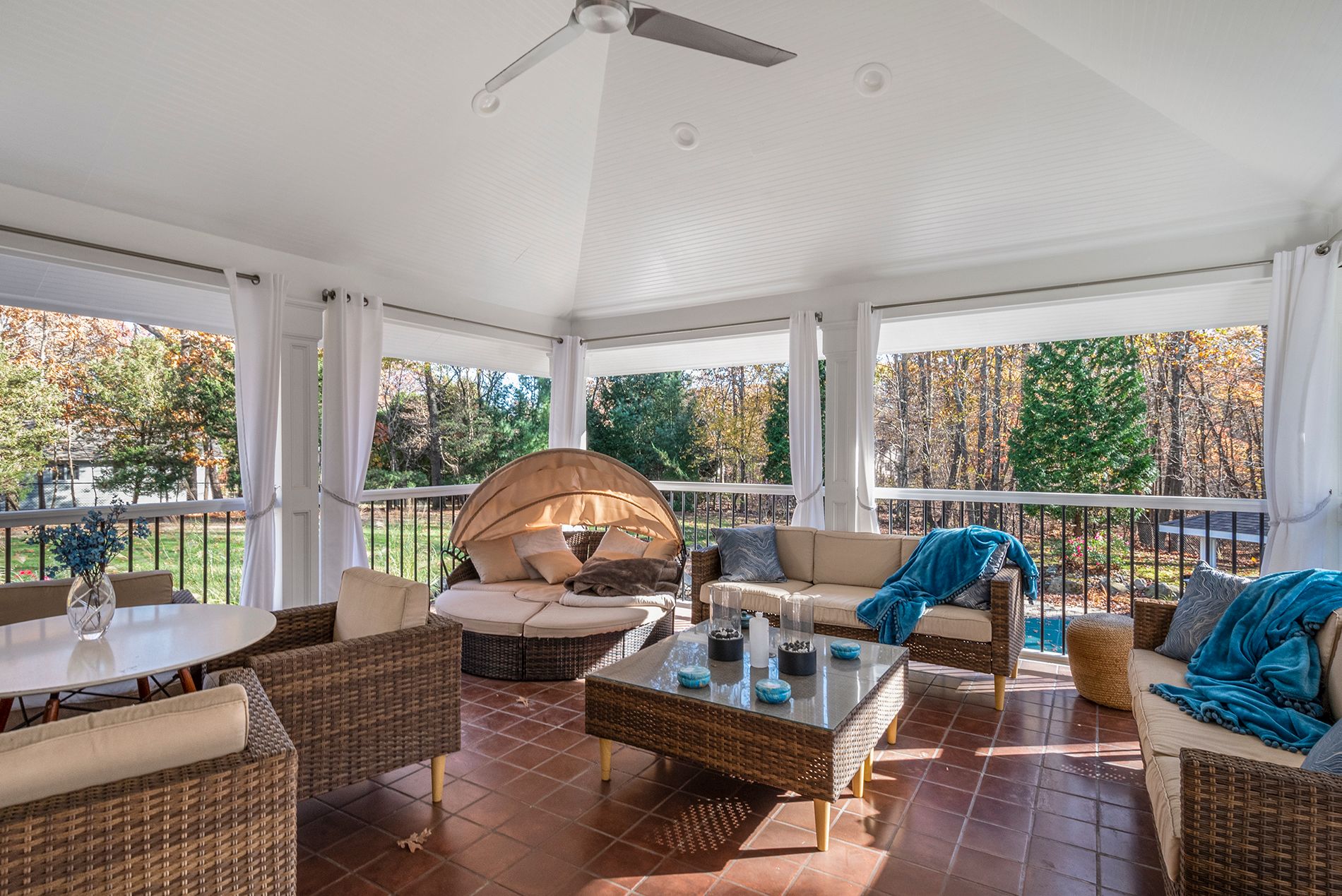 18 Lebaron Court 