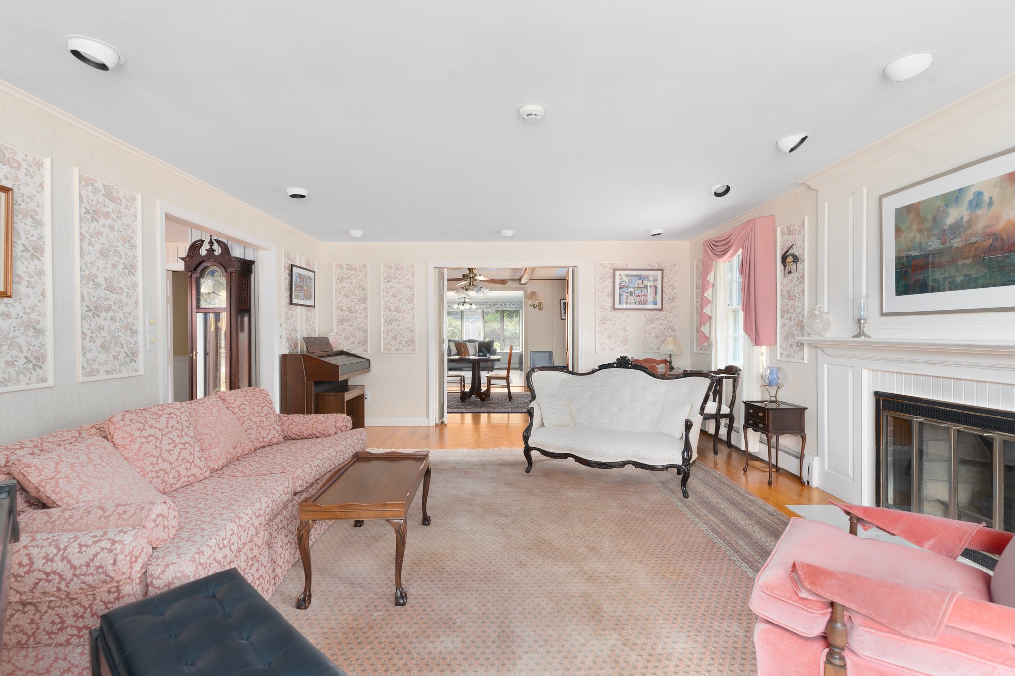 24 Kirkbrae Drive 