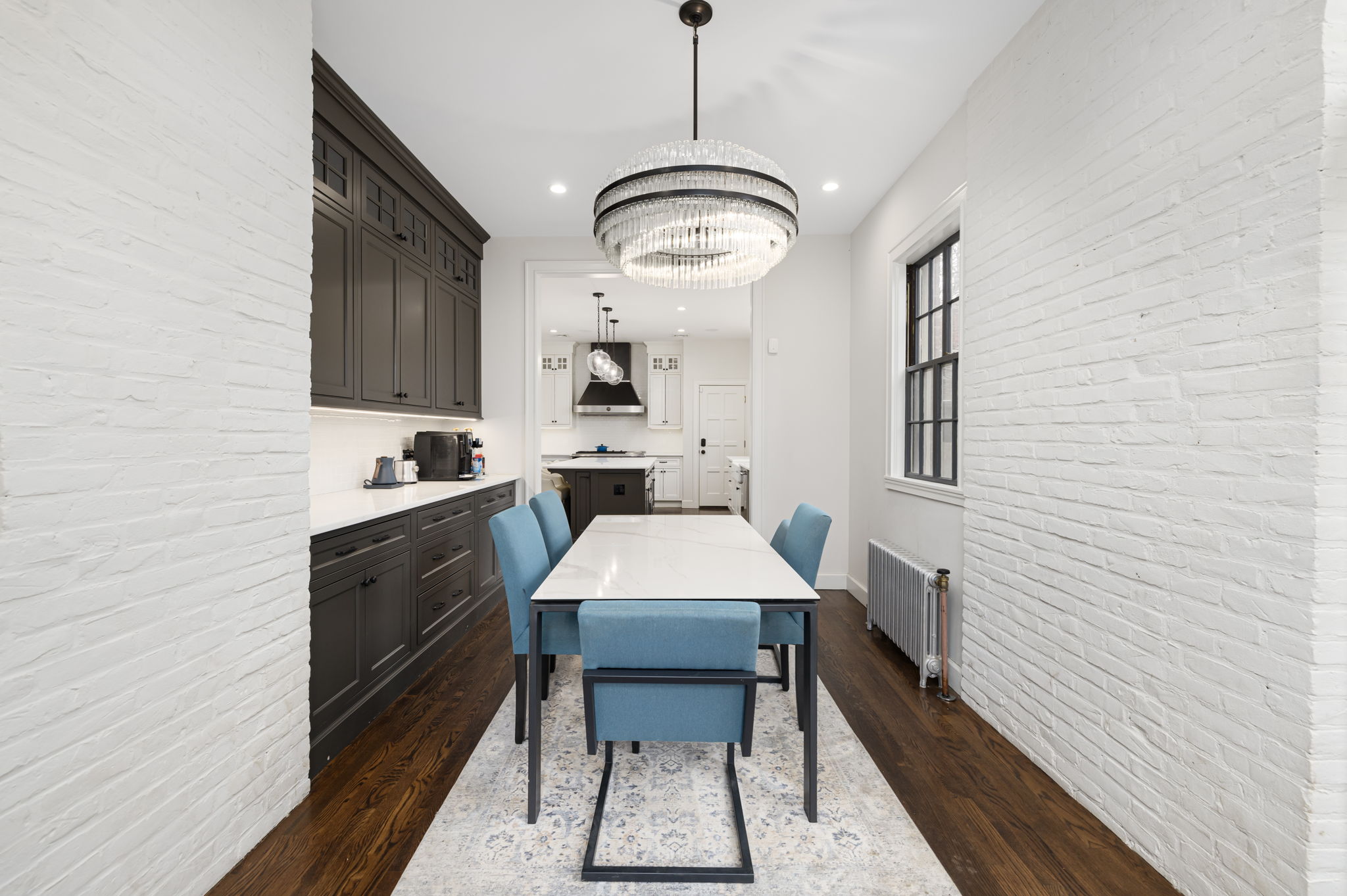 330 Freeman Parkway 