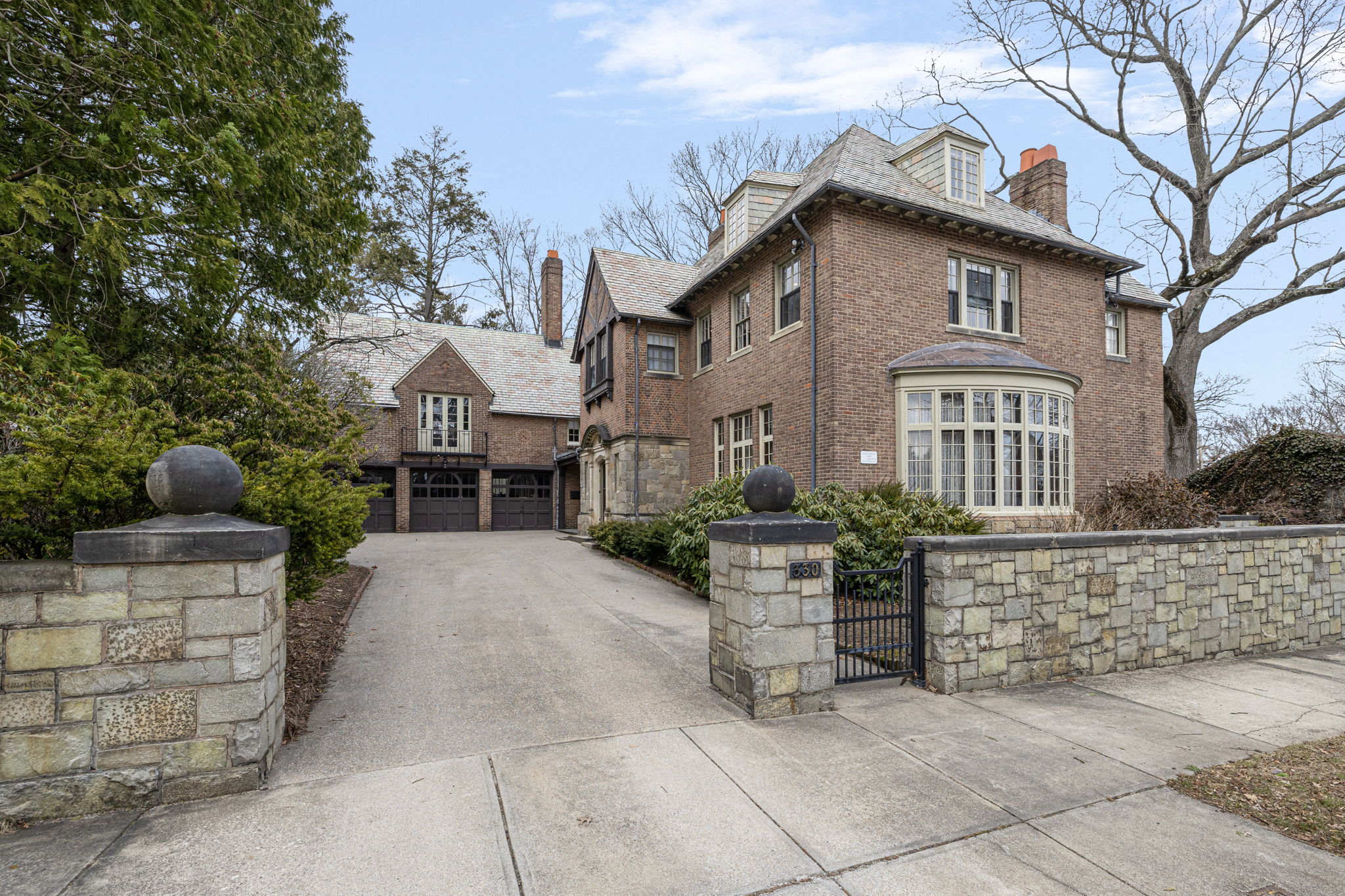 330 Freeman Parkway 