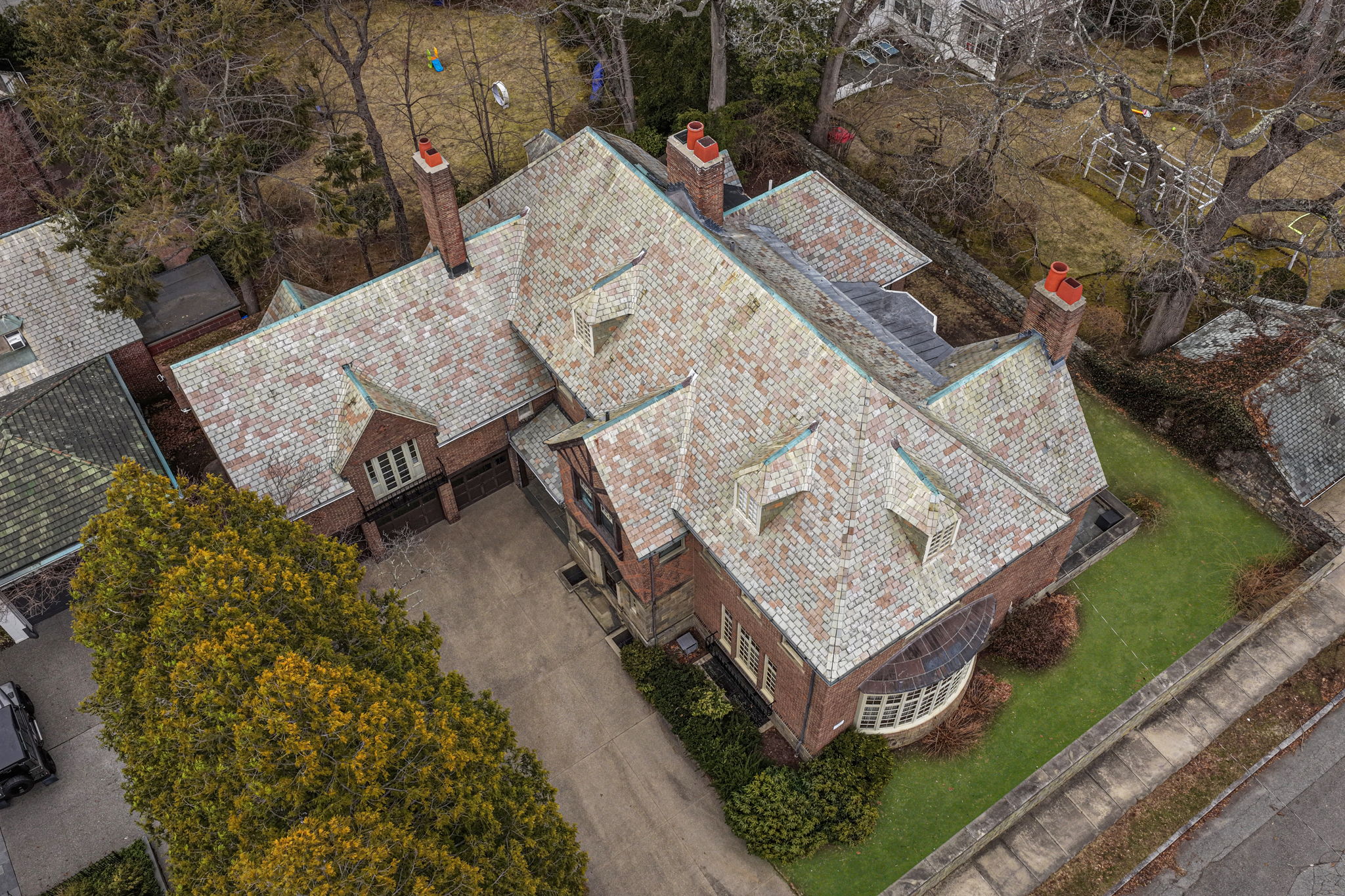 330 Freeman Parkway 