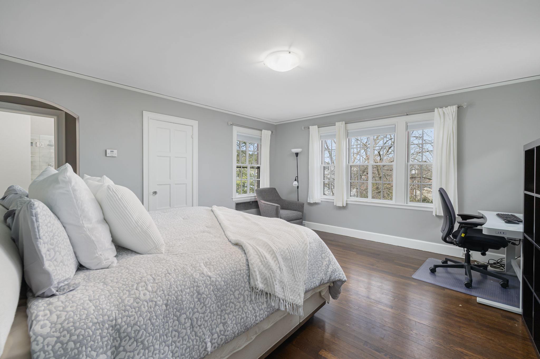 330 Freeman Parkway 