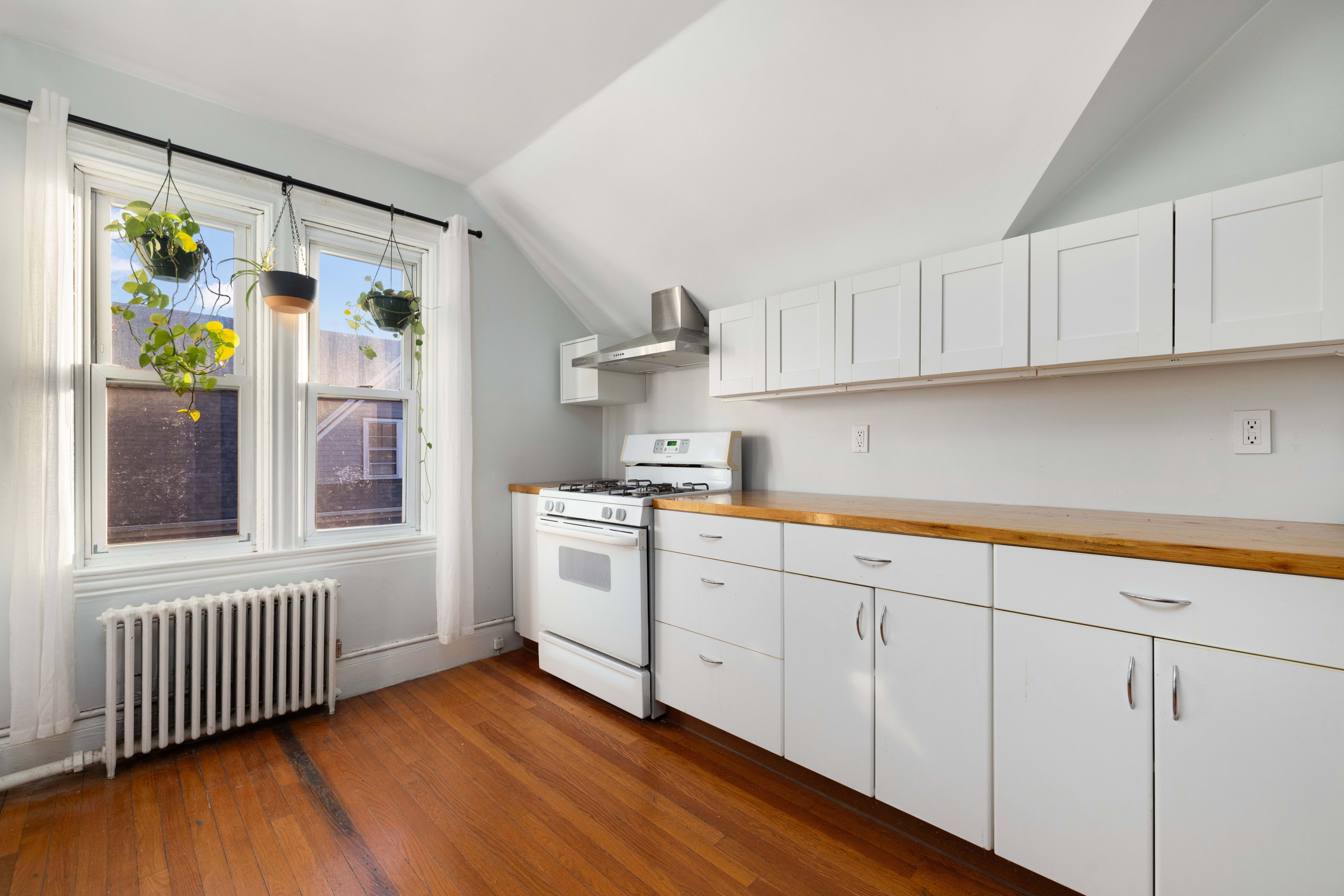 377 Hope Street Unit# 3