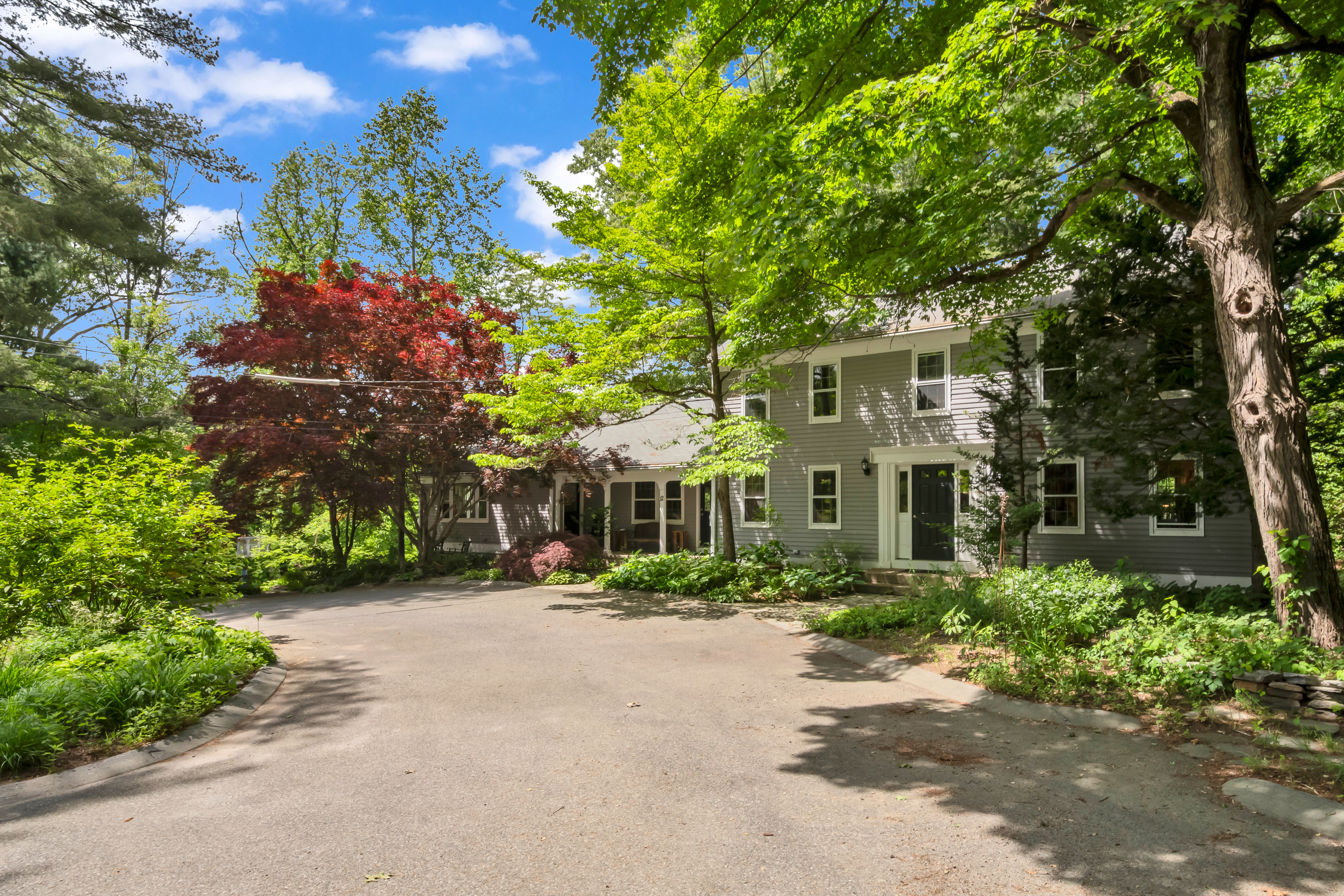 12 Howard Road 