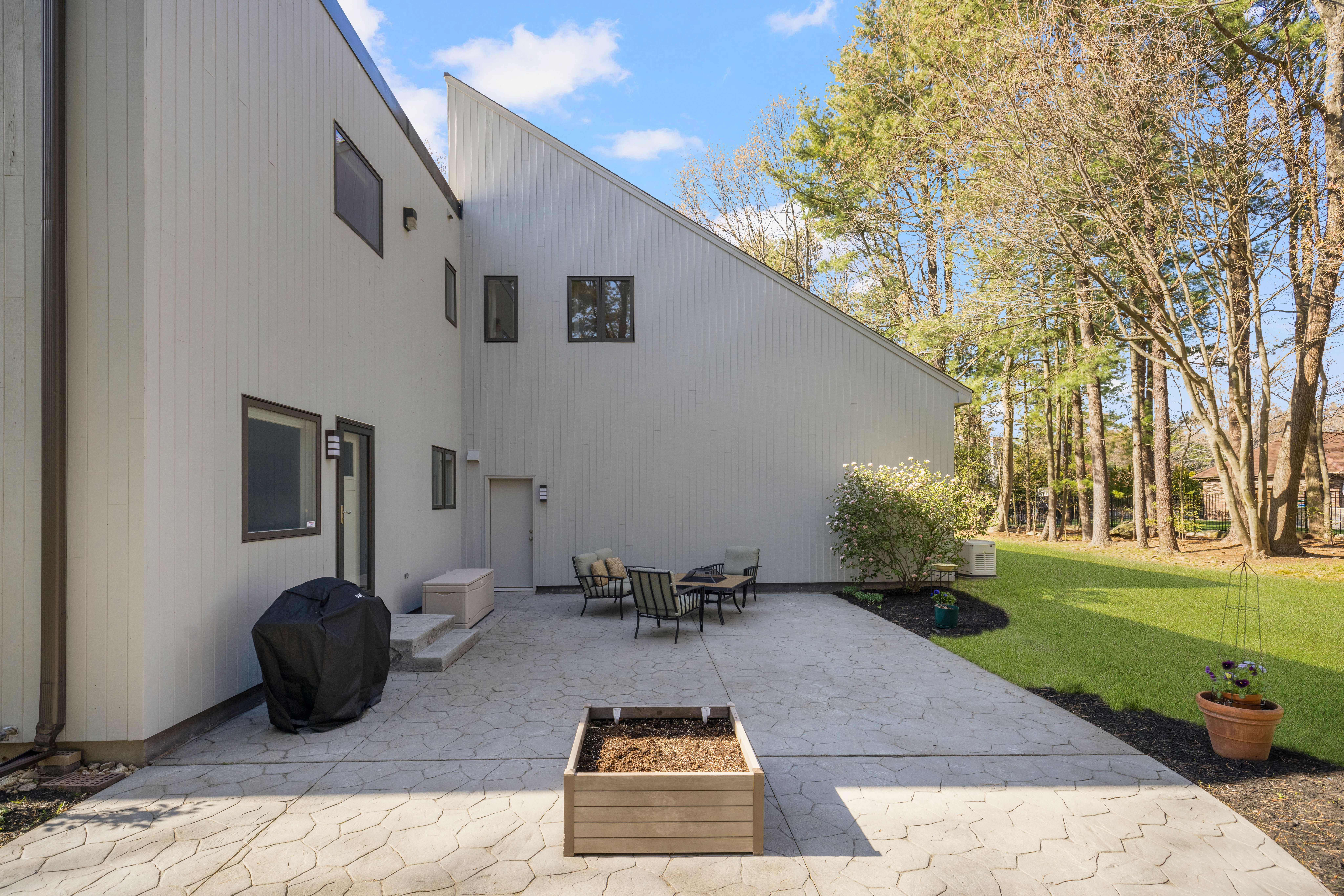 29 Dennell Drive 