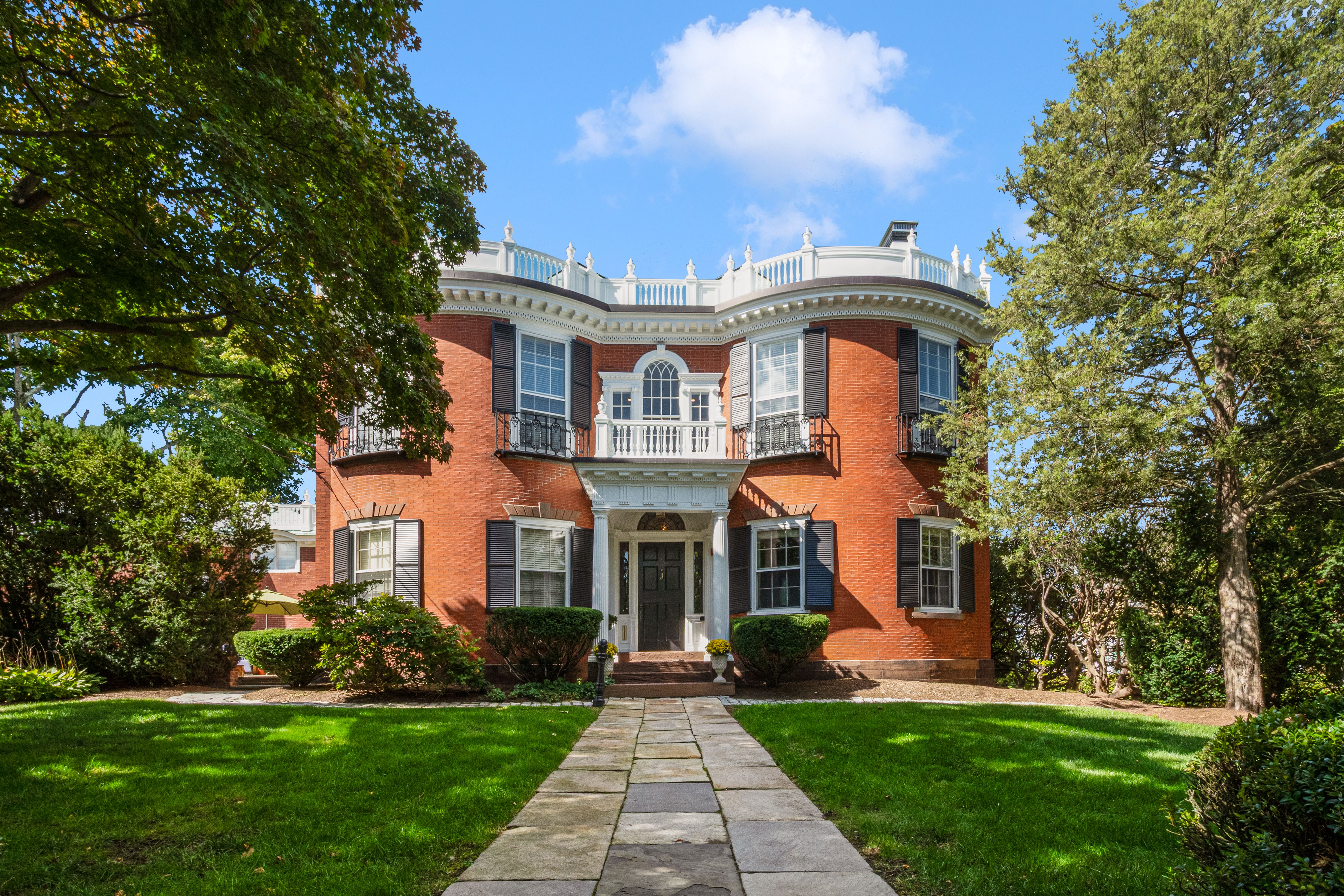 140 Prospect Street Unit# 4